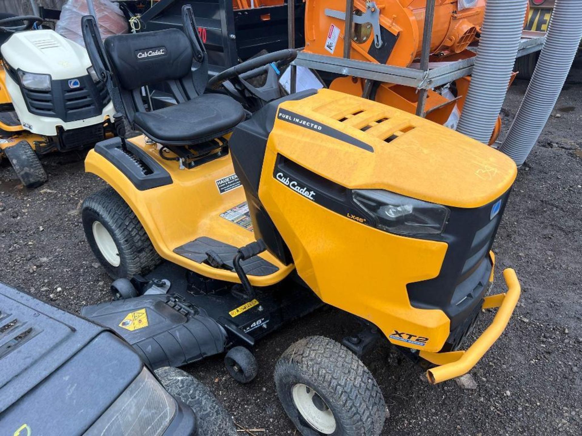 Cub Cadet XT2 Riding Lawn-Mower