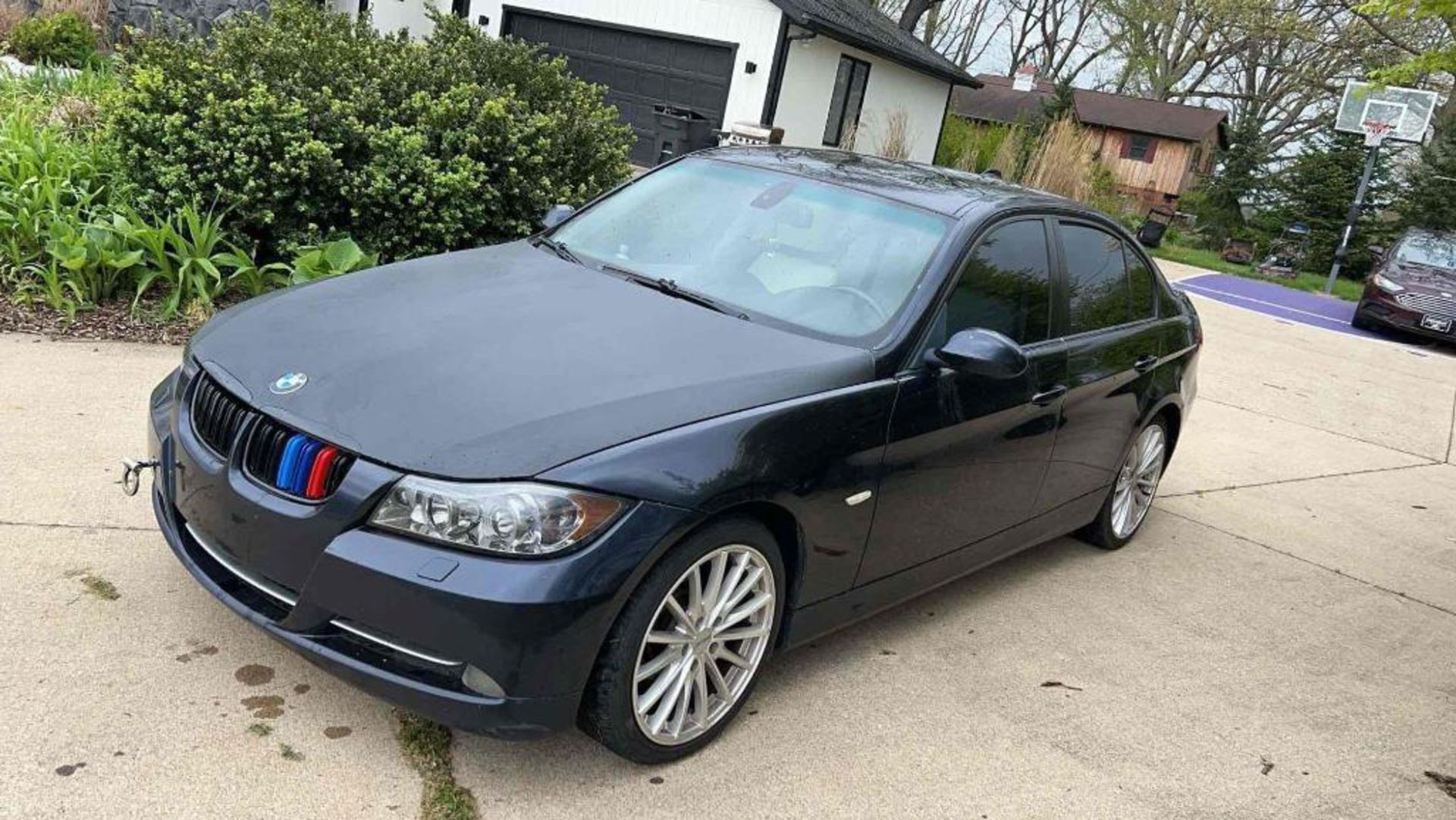 2007 BMW 335xi (located off-site, please read description) - Image 5 of 11