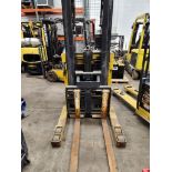 1998 Yale Electric Reach Lift Model NR-035 (located off-site, please read description)