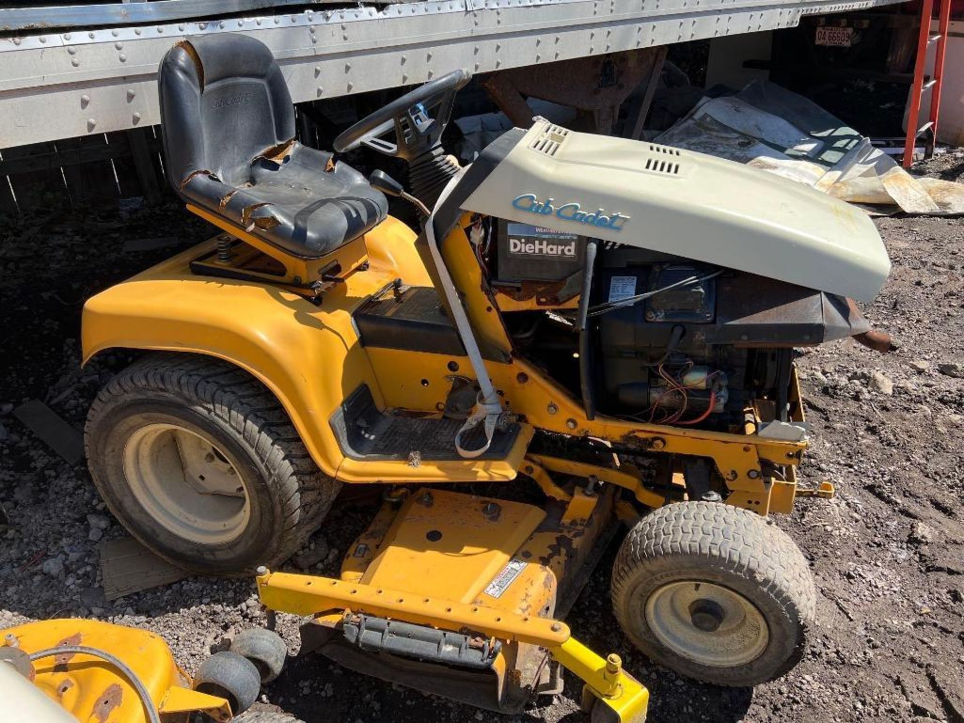 Cub Cadet Riding Lawn Mower