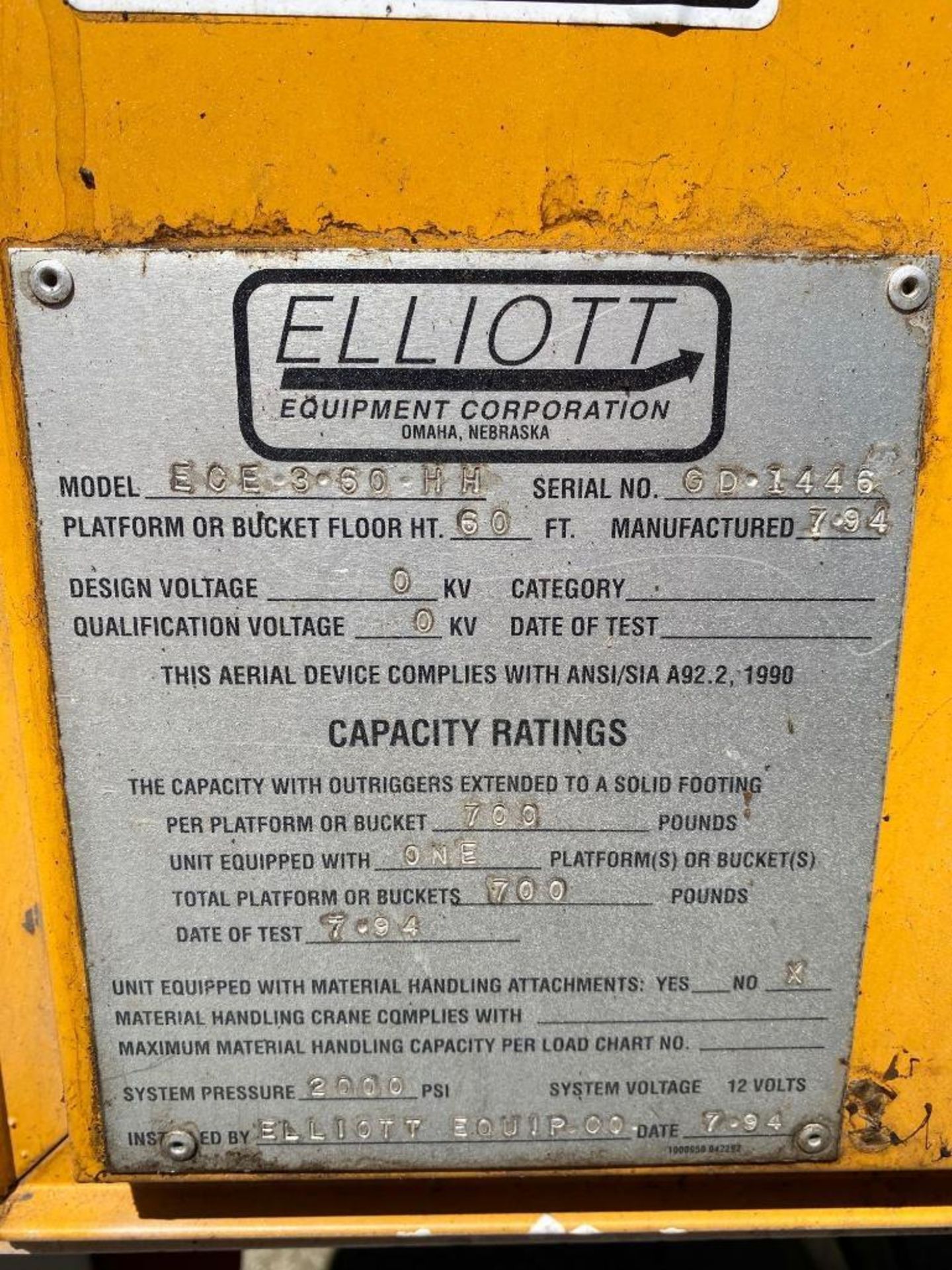 1994 Ford LN7000 60ft Bucket Truck (located offsite-please read full description) - Image 20 of 26