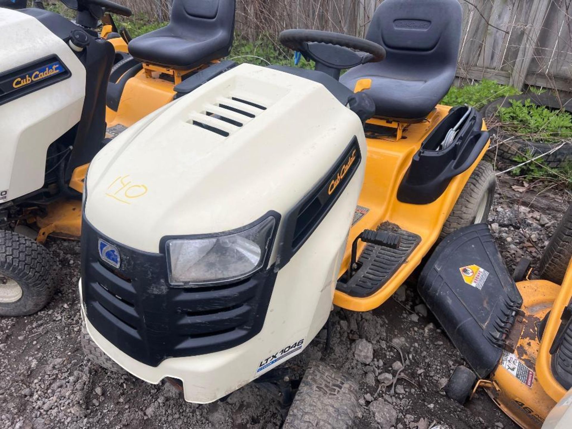 Cub Cadet LTX 1046