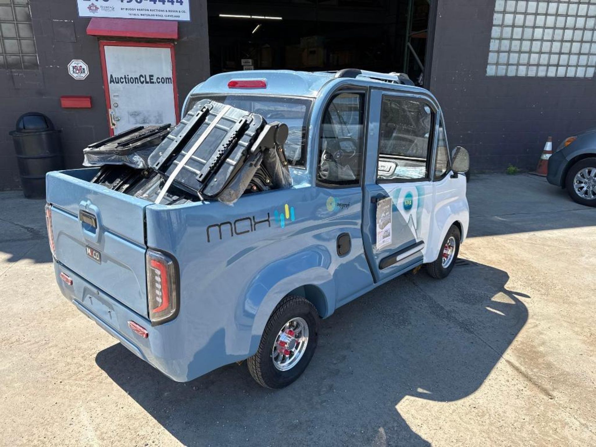 New MECO Electric Mini Pickup Truck Model P4 - Image 6 of 13