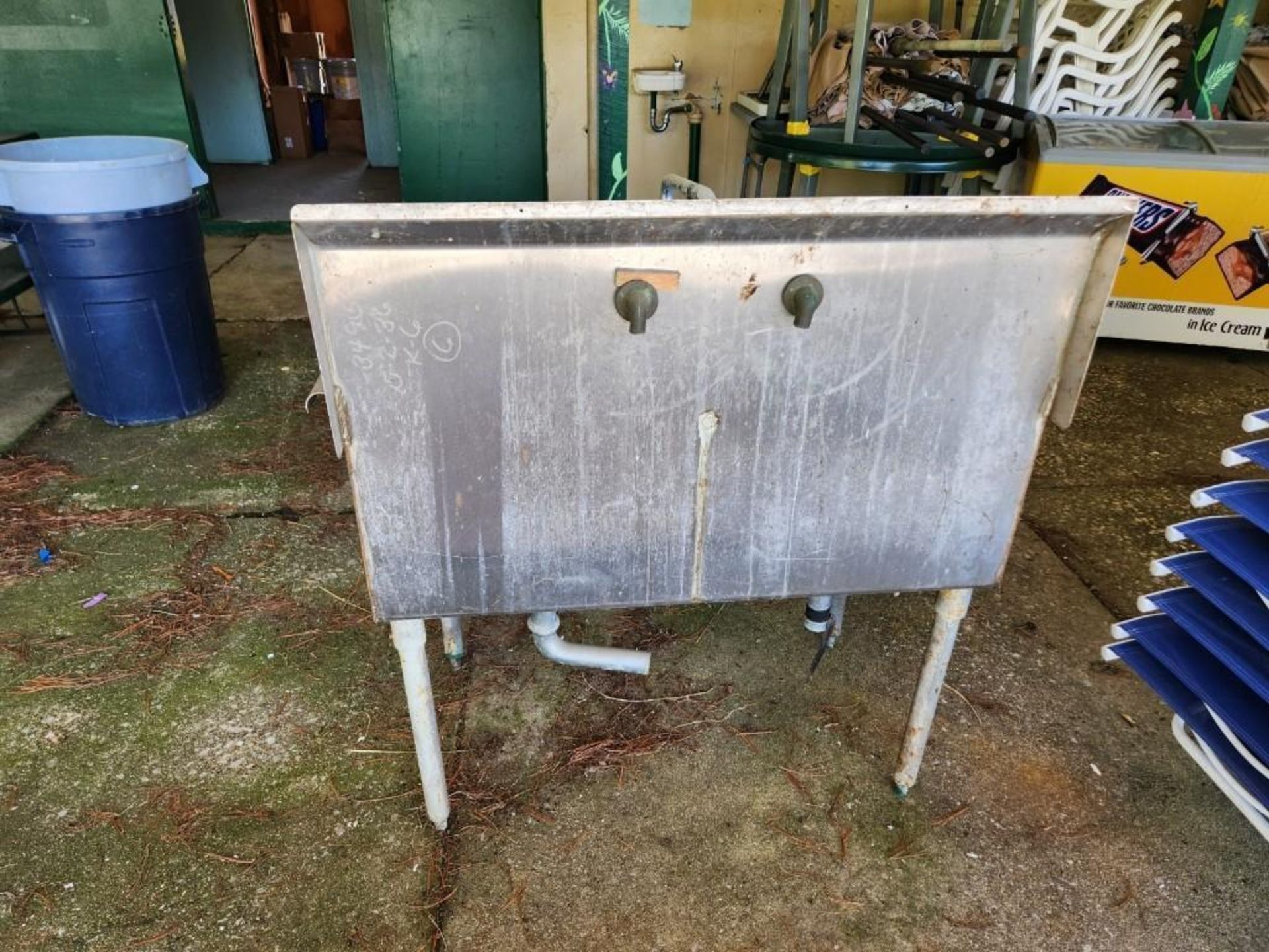 Stainless Steel Double Compartment Commercial Kitchen Sink with Faucet (located off-site, please - Image 3 of 3