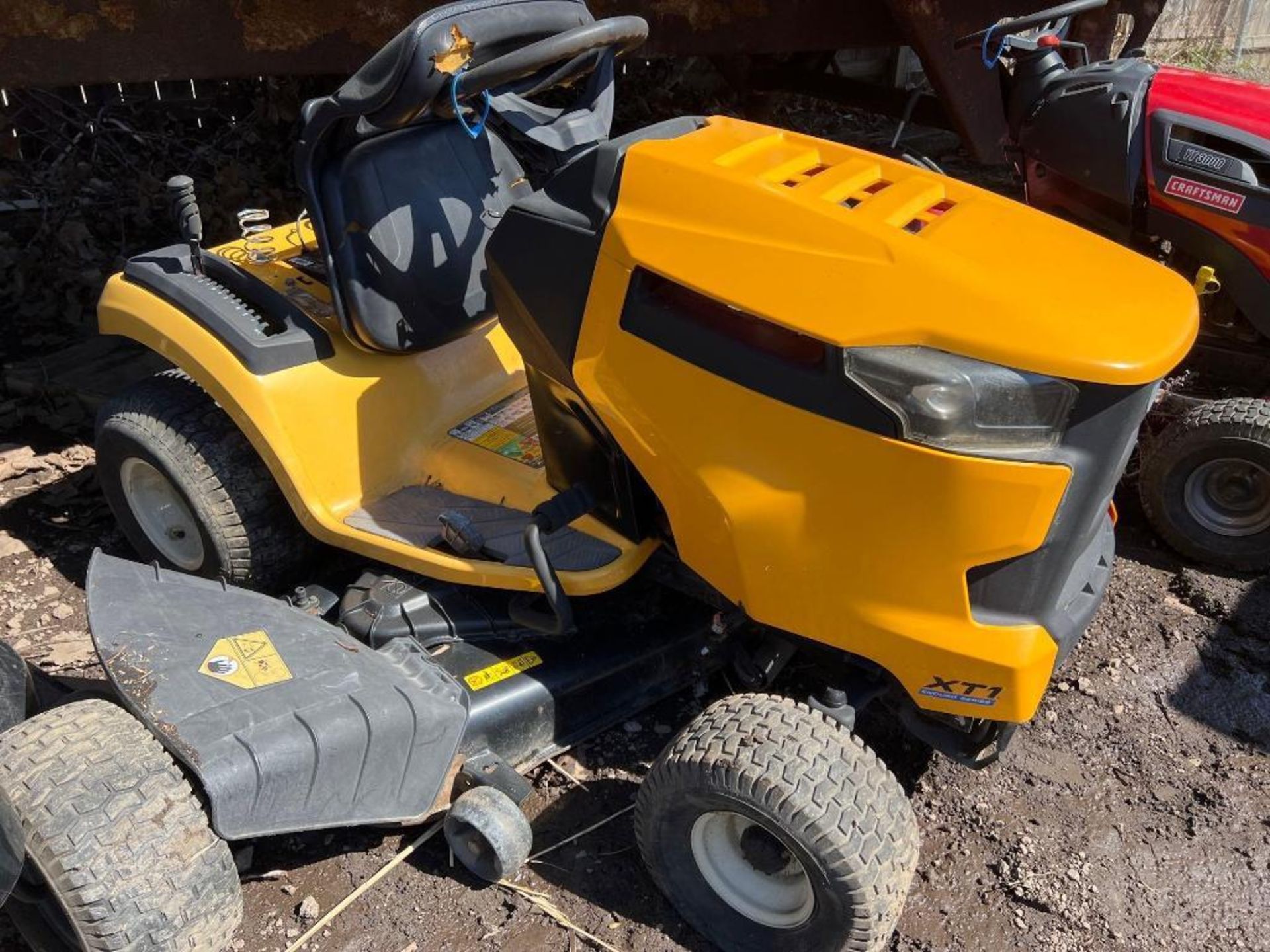 Cub Cadet XT1 Riding Lawn-Mower