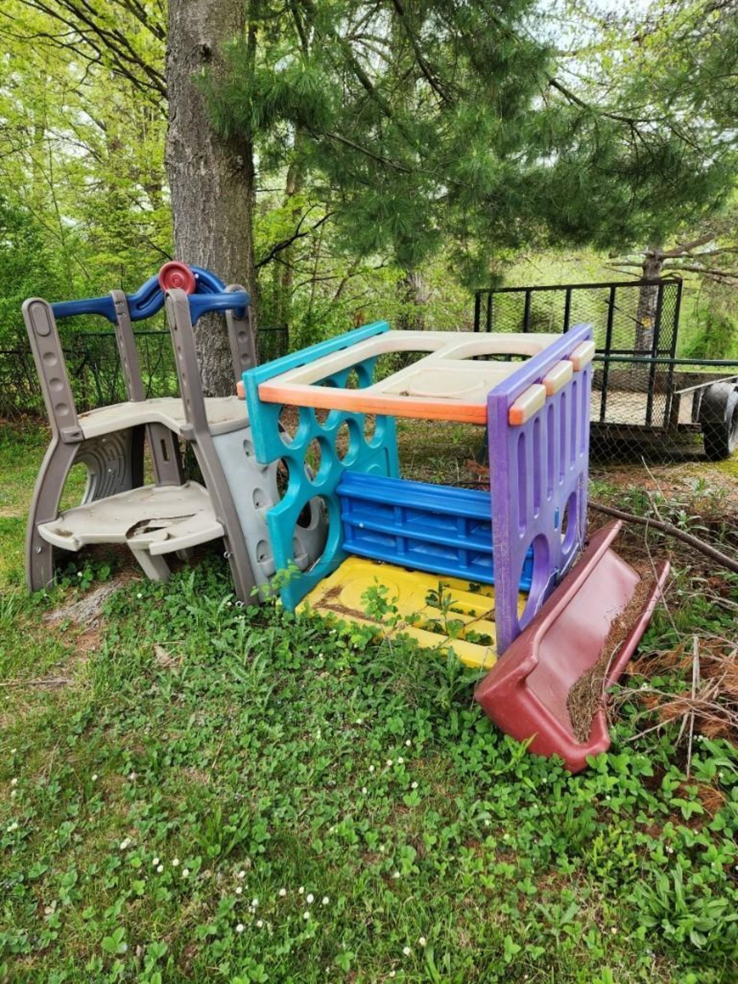 Various Fisher Price and Little Tikes Play Pieces (located off-site, please read description) - Image 3 of 6