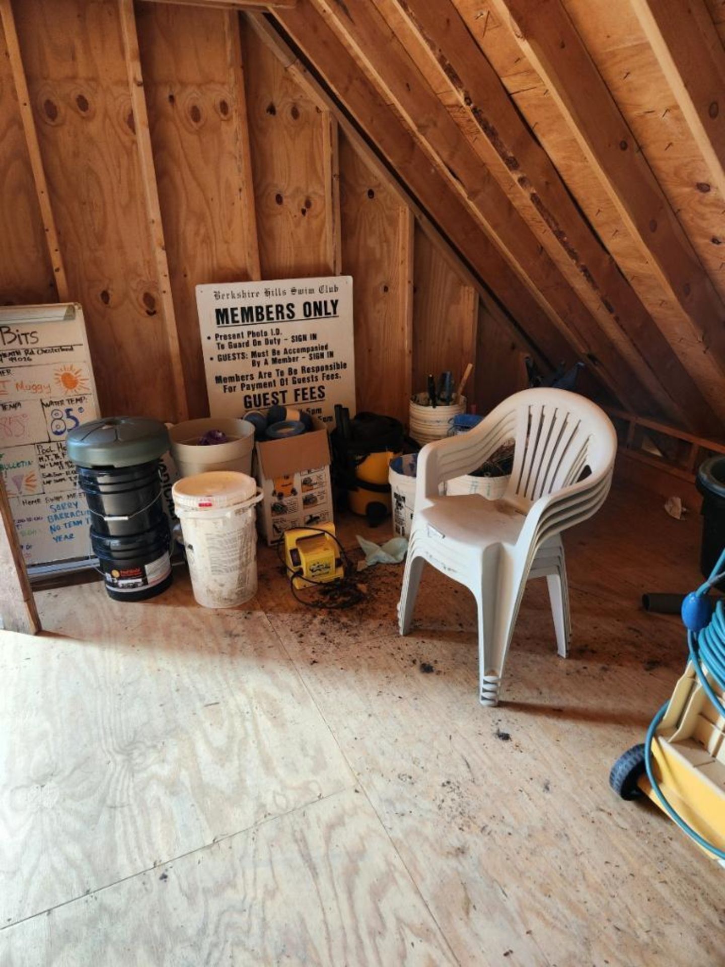 Attic Clean Out (located off-site, please read description) - Image 6 of 6