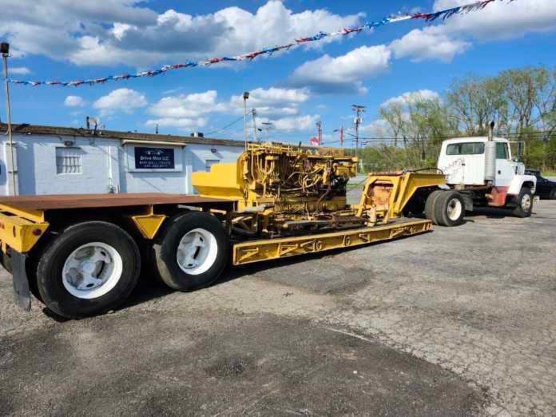 1994 Ford LN8000 Truck WITH Trailer (located off-site, please read description) - Image 3 of 9