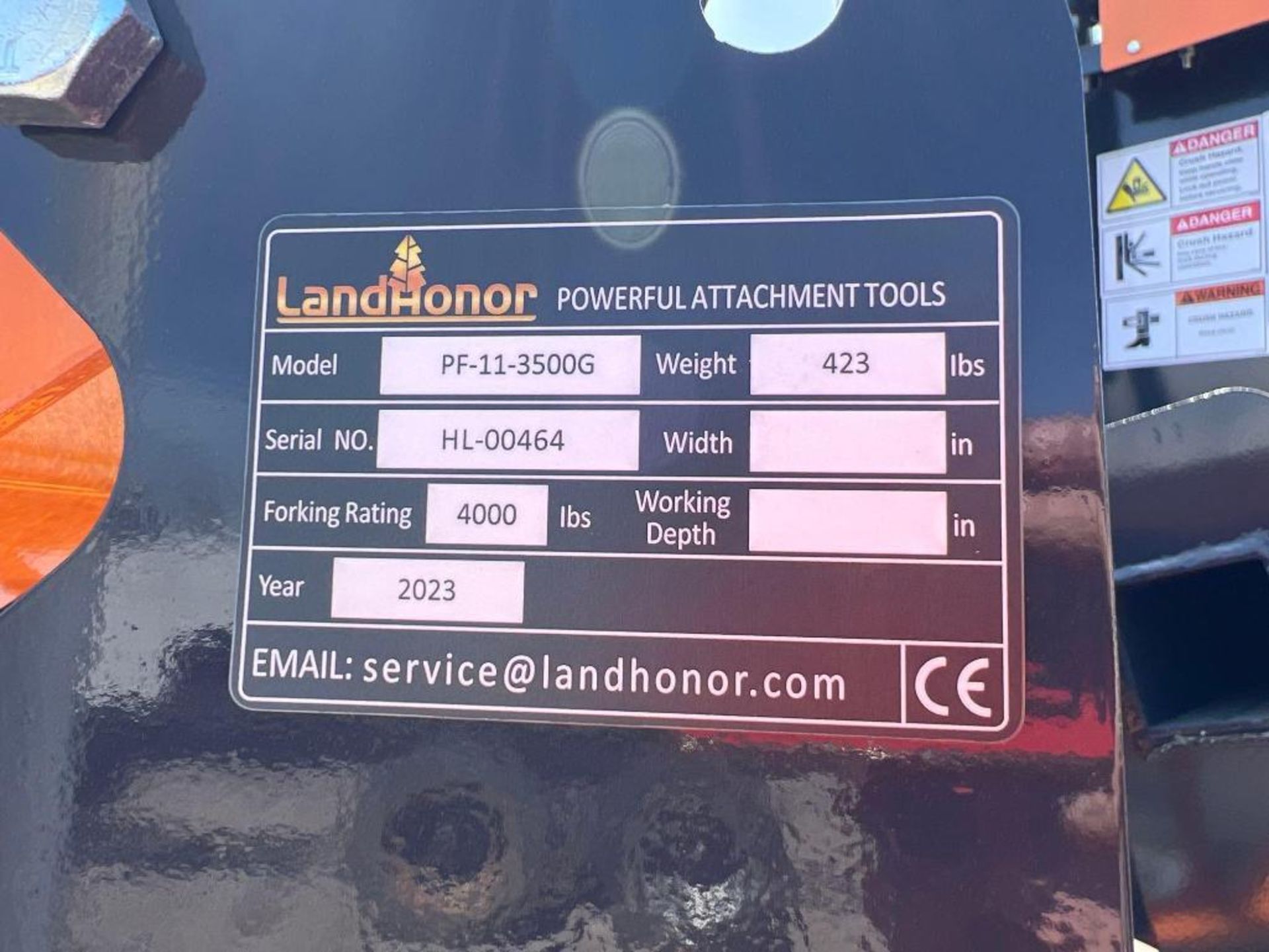 NEW LandHonor Fork Set - Image 2 of 2