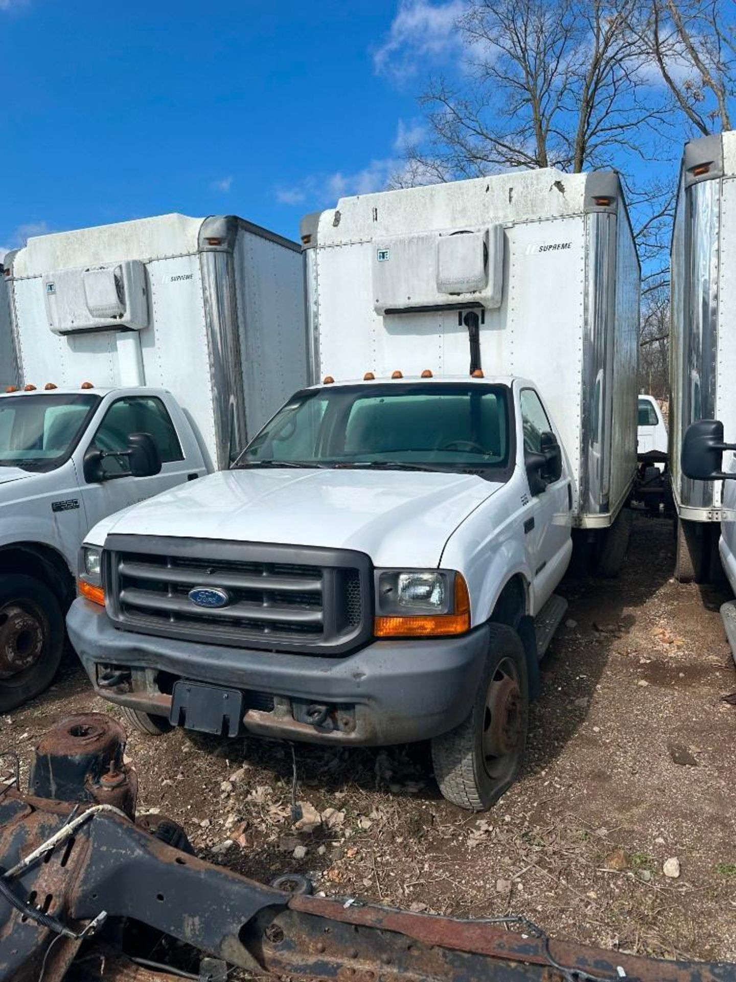 2000 Ford F-550 Box Truck (Parts Truck) (located off-site, please read description)