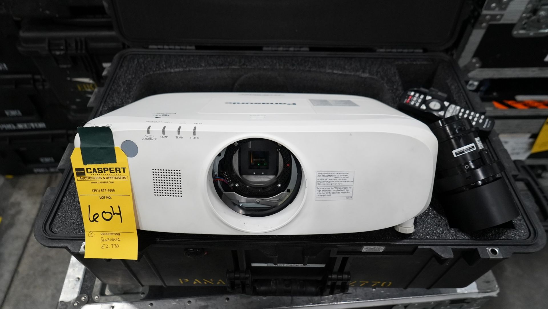 PROJECTOR 6.5K PANA PT-EZ770 W/ LENS PANA ZOOM 1.70-2.80:1 ET-ELS20