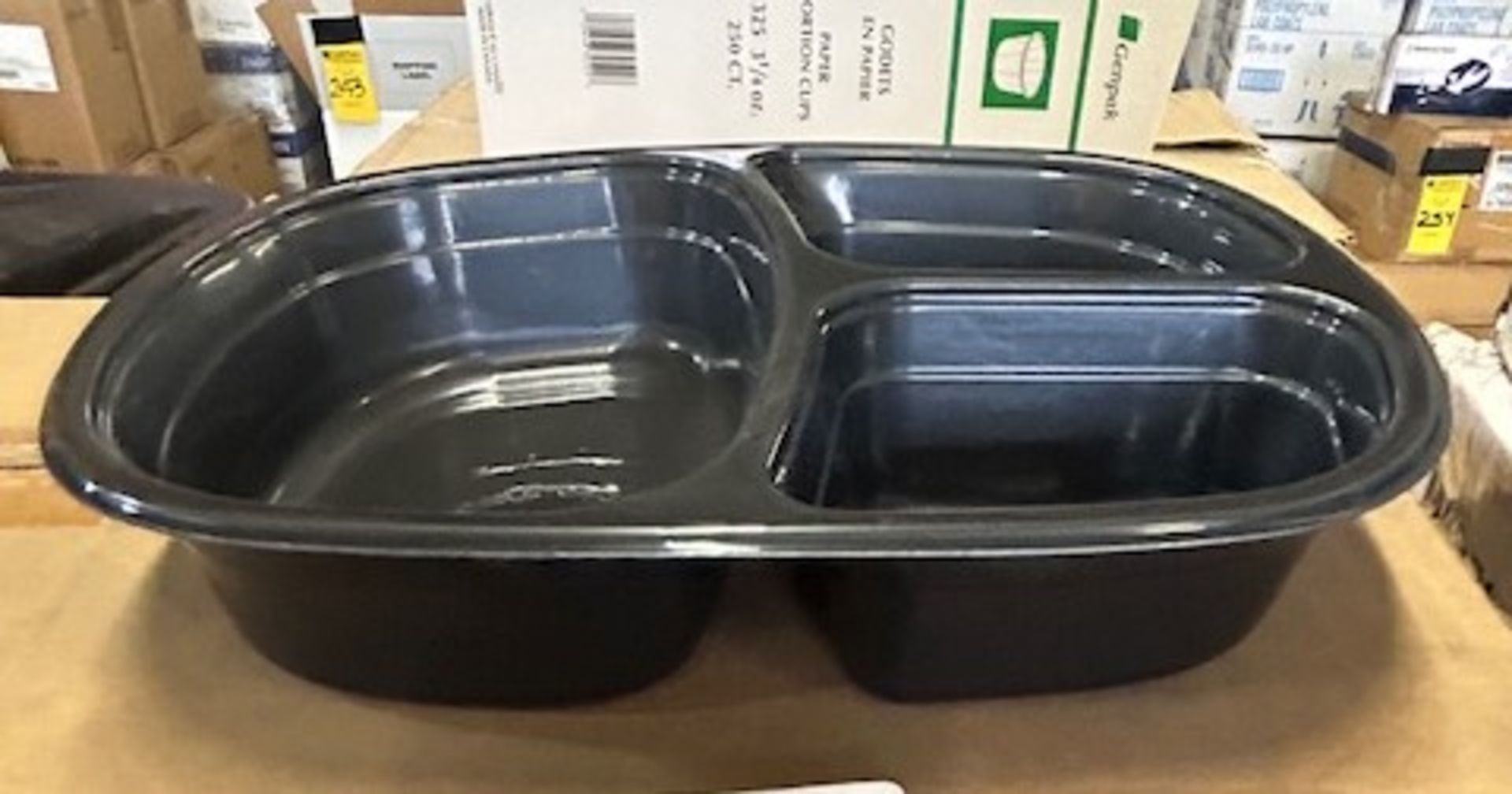 (5) Cases - Genpak #55027-8B Black Plastic 3-Compartment Tray (Pack 250) - Image 2 of 2