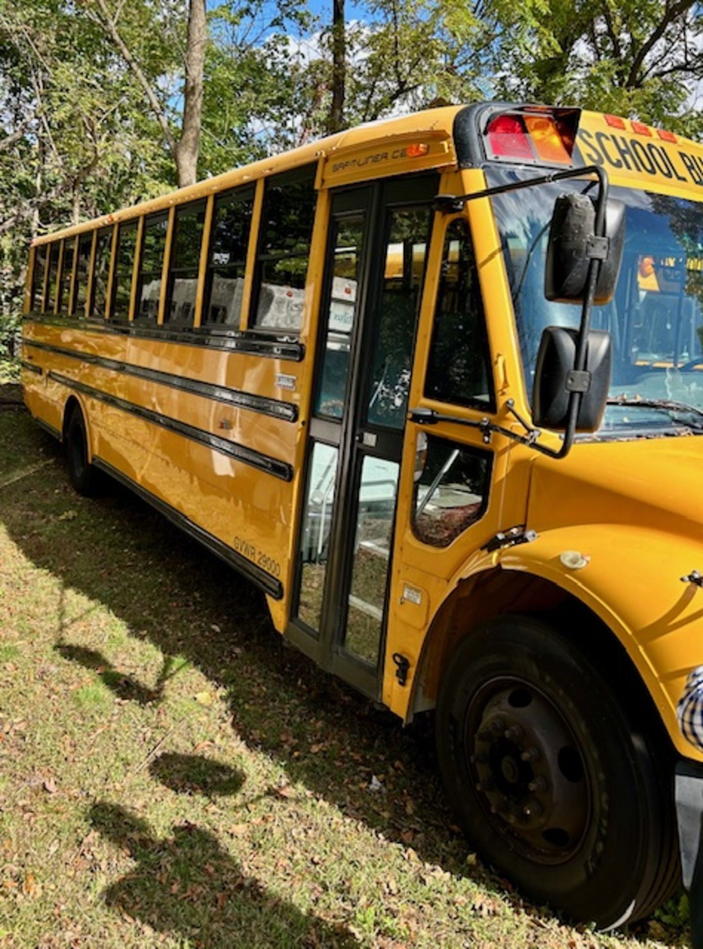 2018 Thomas 54 Seat School Bus - Image 2 of 14