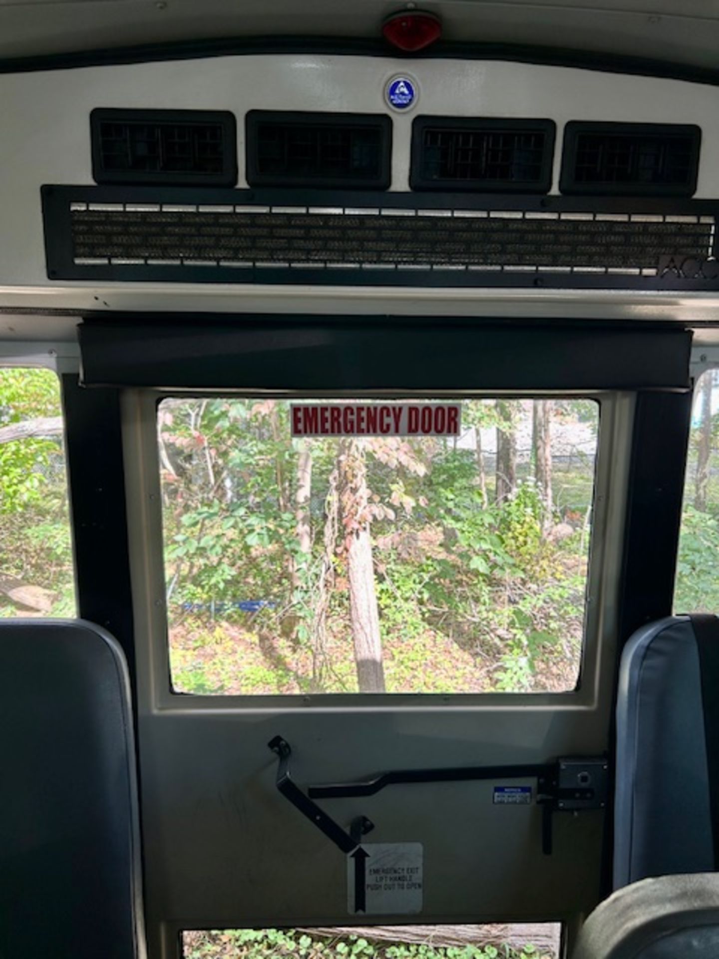 2018 Thomas 54 Seat School Bus - Image 13 of 14