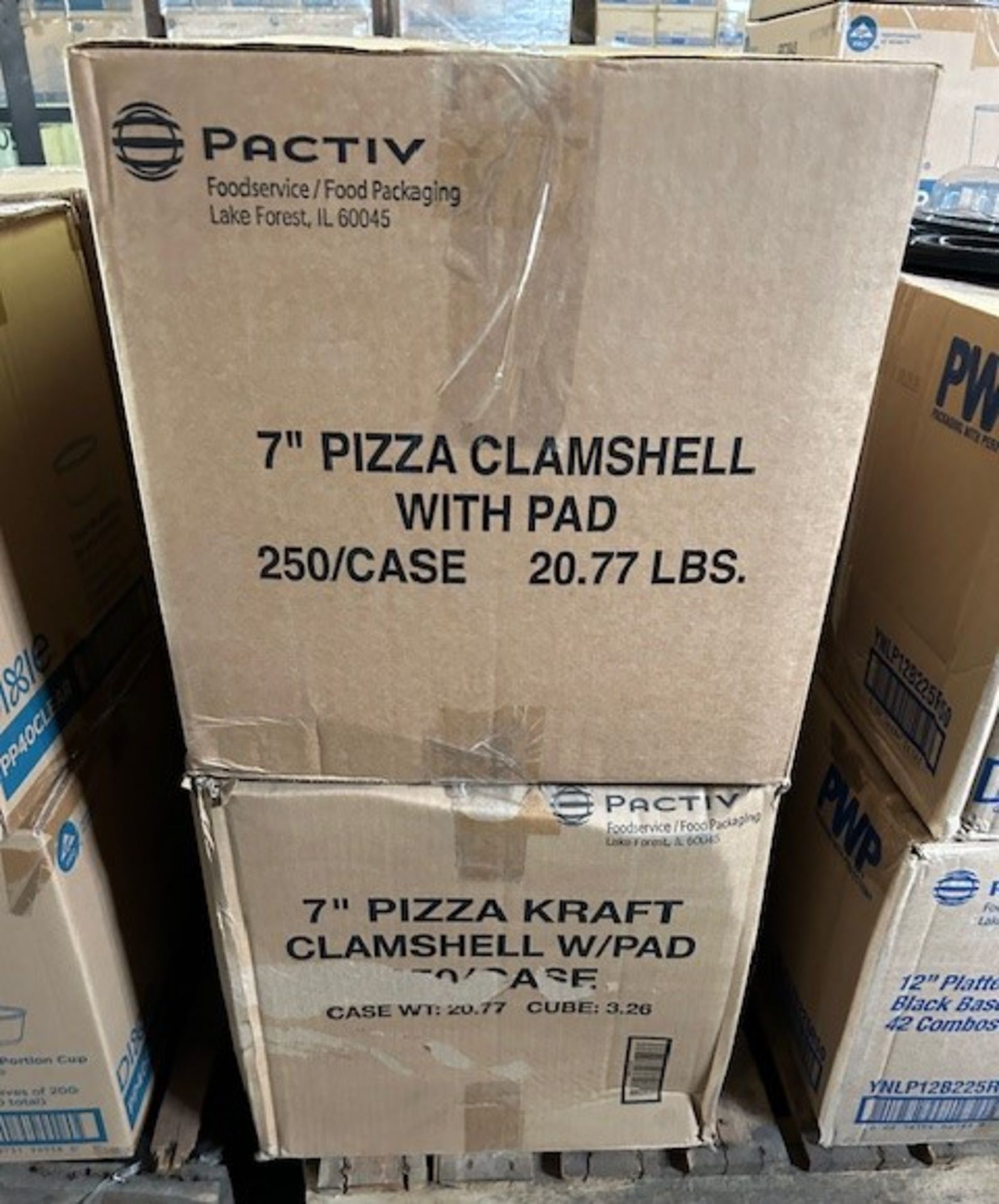 (2) Cases - 7" Pizza Clamshell with Pad (Pack 250) - Image 3 of 3