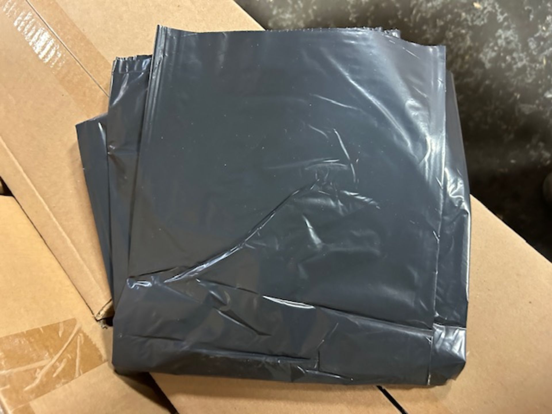 (8) Cases - Black 23 x 10 x 39 Extra Heavy Garbage Liner (Pack 100)