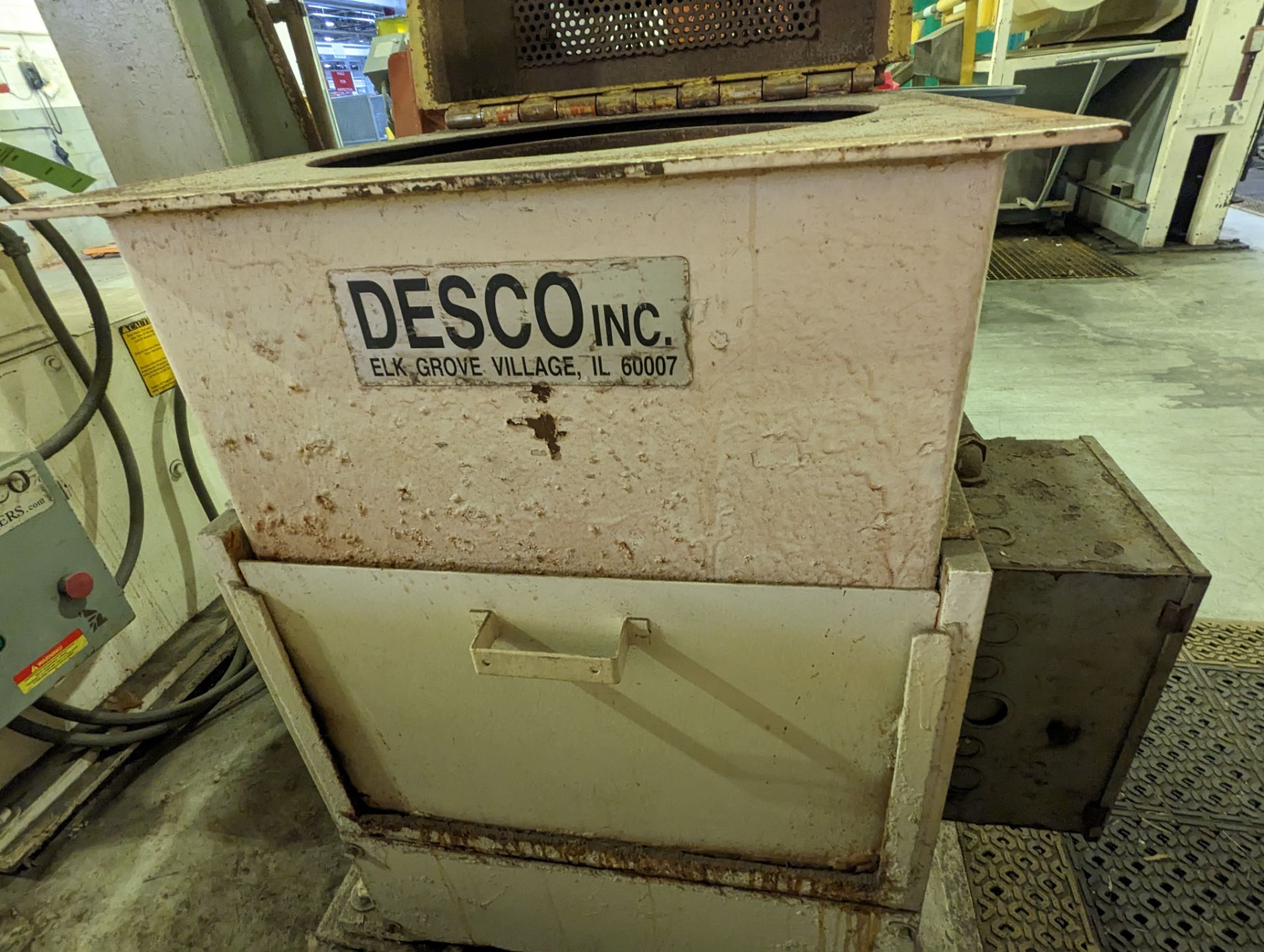 DESCO 18"X18" CENTRIFUGAL SPIN DRYER - Image 3 of 3