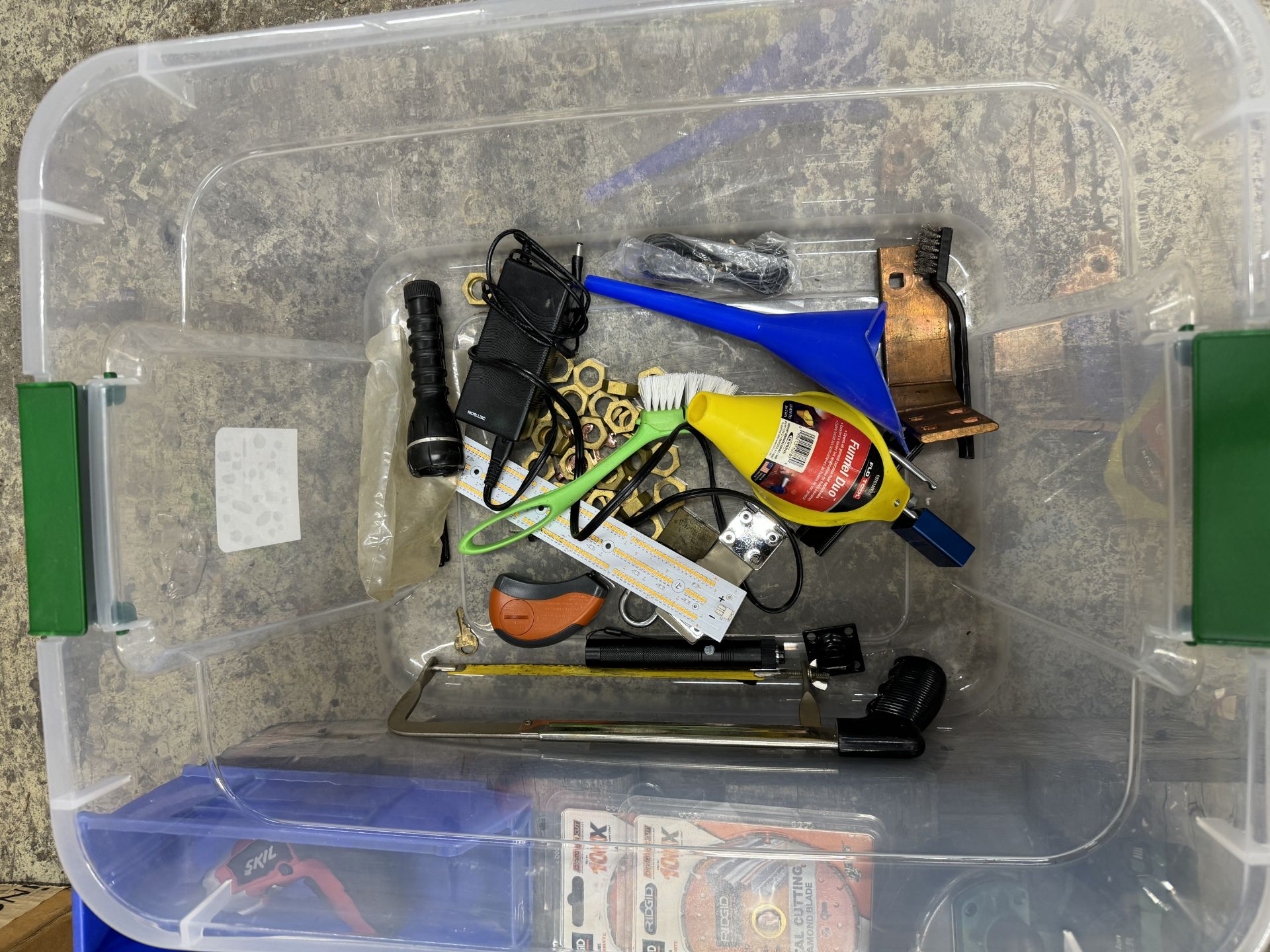CONTENTS OF SKID: ASSORTED TOOLING - Image 10 of 10