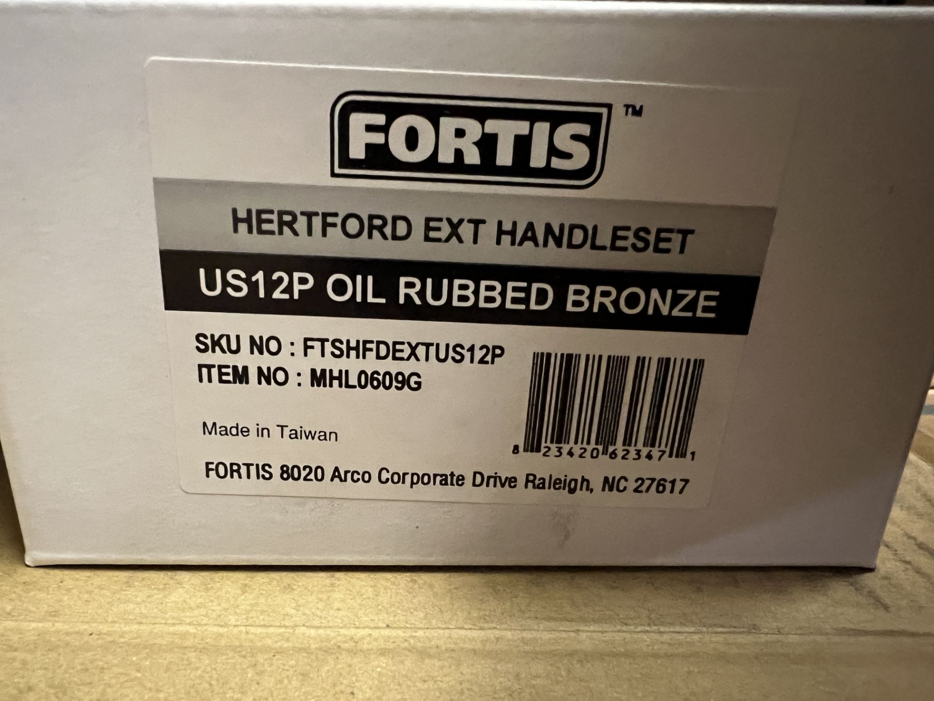 (10) FORTIS HERTFORD EXT HANDLESET US12P OIL RUBBED BRONZE - Image 2 of 3