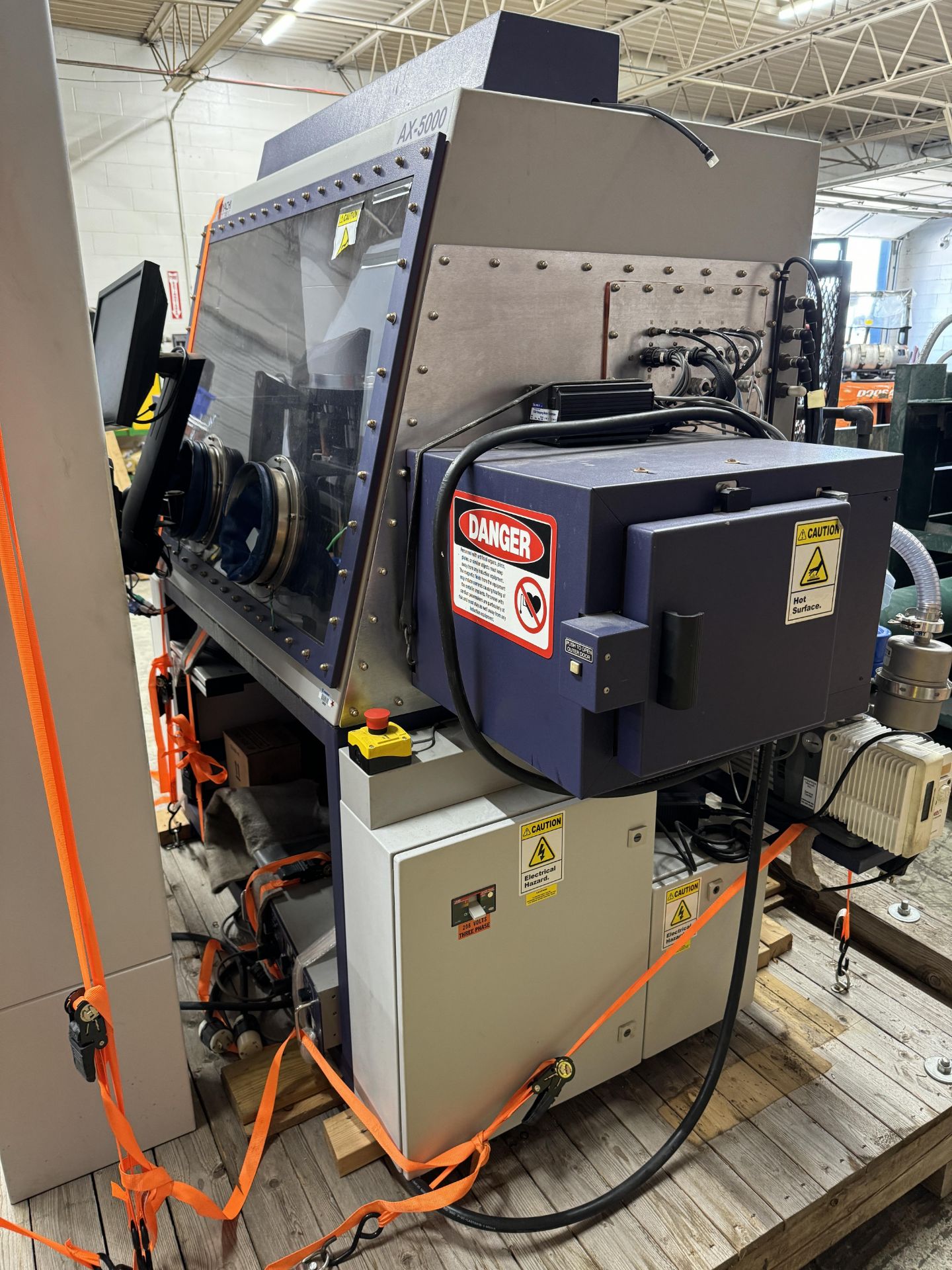 2014 MIYACHI AX-5000 LASER WELDING GLOVEBOX CAT: 00197605 MODEL # 98-070-01 SERIAL # 14010133;