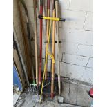 LOT OF VARIOUS LANDSCAPING TOOLS
