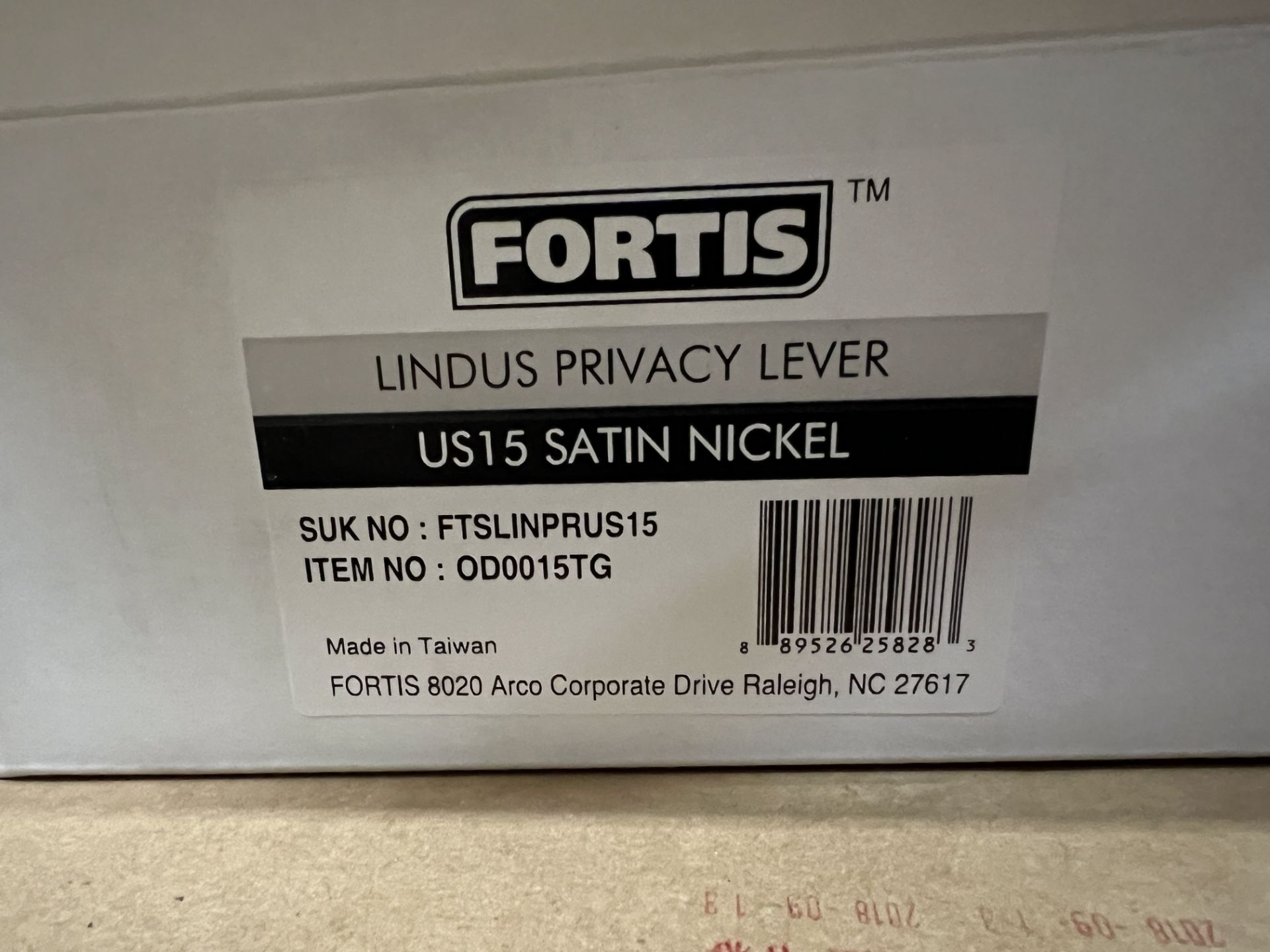 (10) FORTIS LINDUS PRIVACY LEVERS US15 SATIN NICKEL