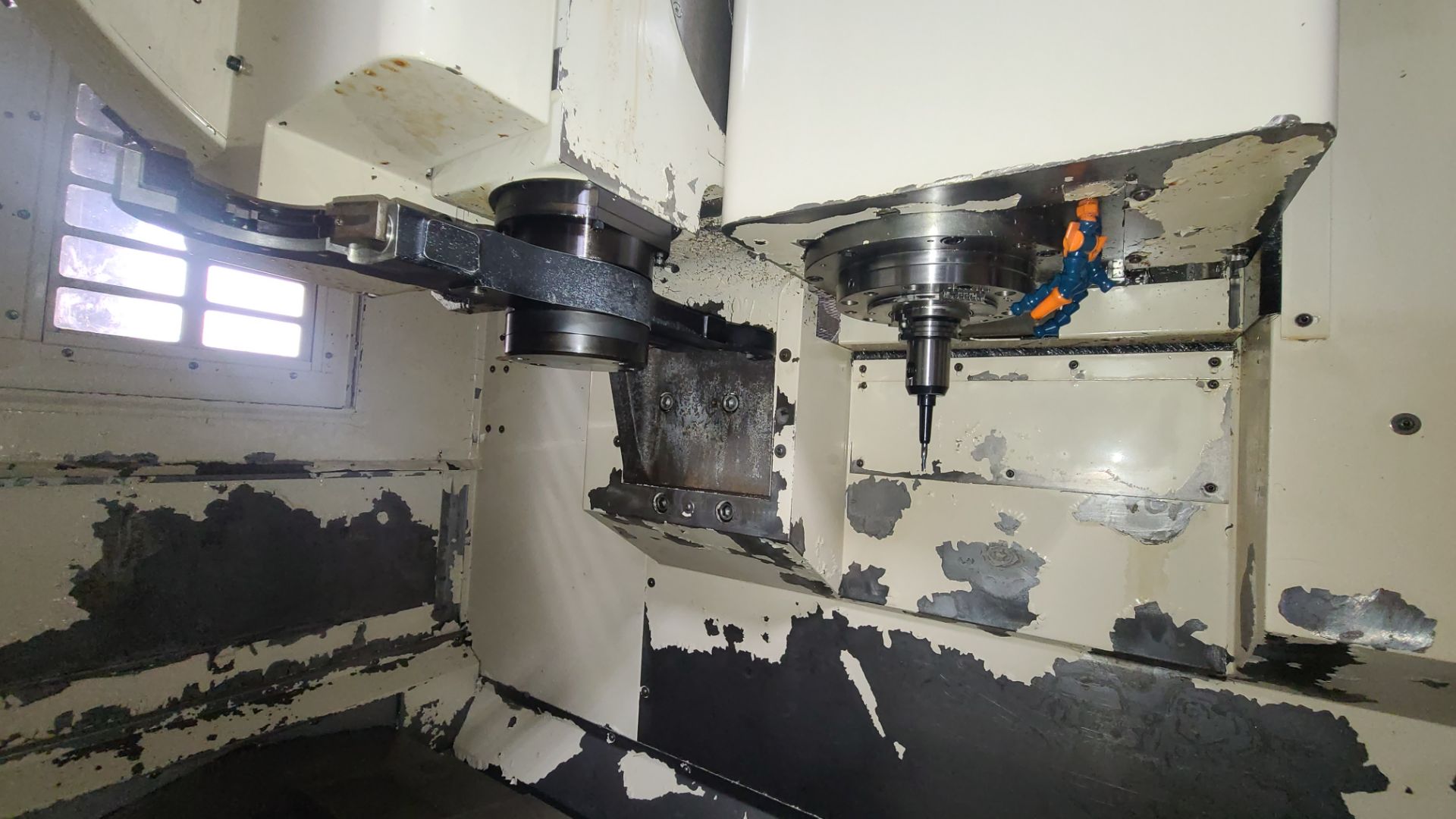 OKUMA MCV3016 VERTICAL MACHINING CENTER; 220/480; 3 PH; 60 HZ; 21.76 KVA; SERIAL # 0037; OKUMA OSP- - Image 3 of 6