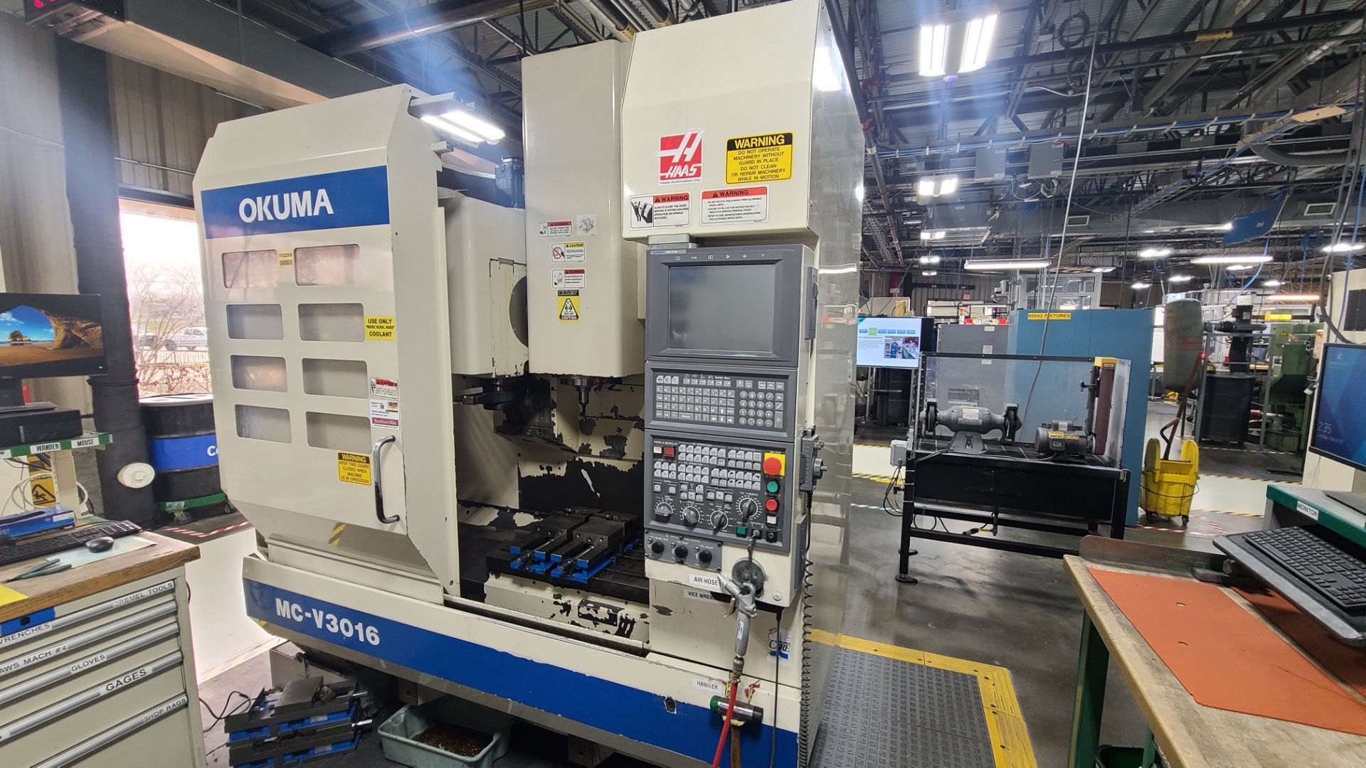 OKUMA MCV3016 VERTICAL MACHINING CENTER; 220/480; 3 PH; 60 HZ; 21.76 KVA; SERIAL # 0037; OKUMA OSP-