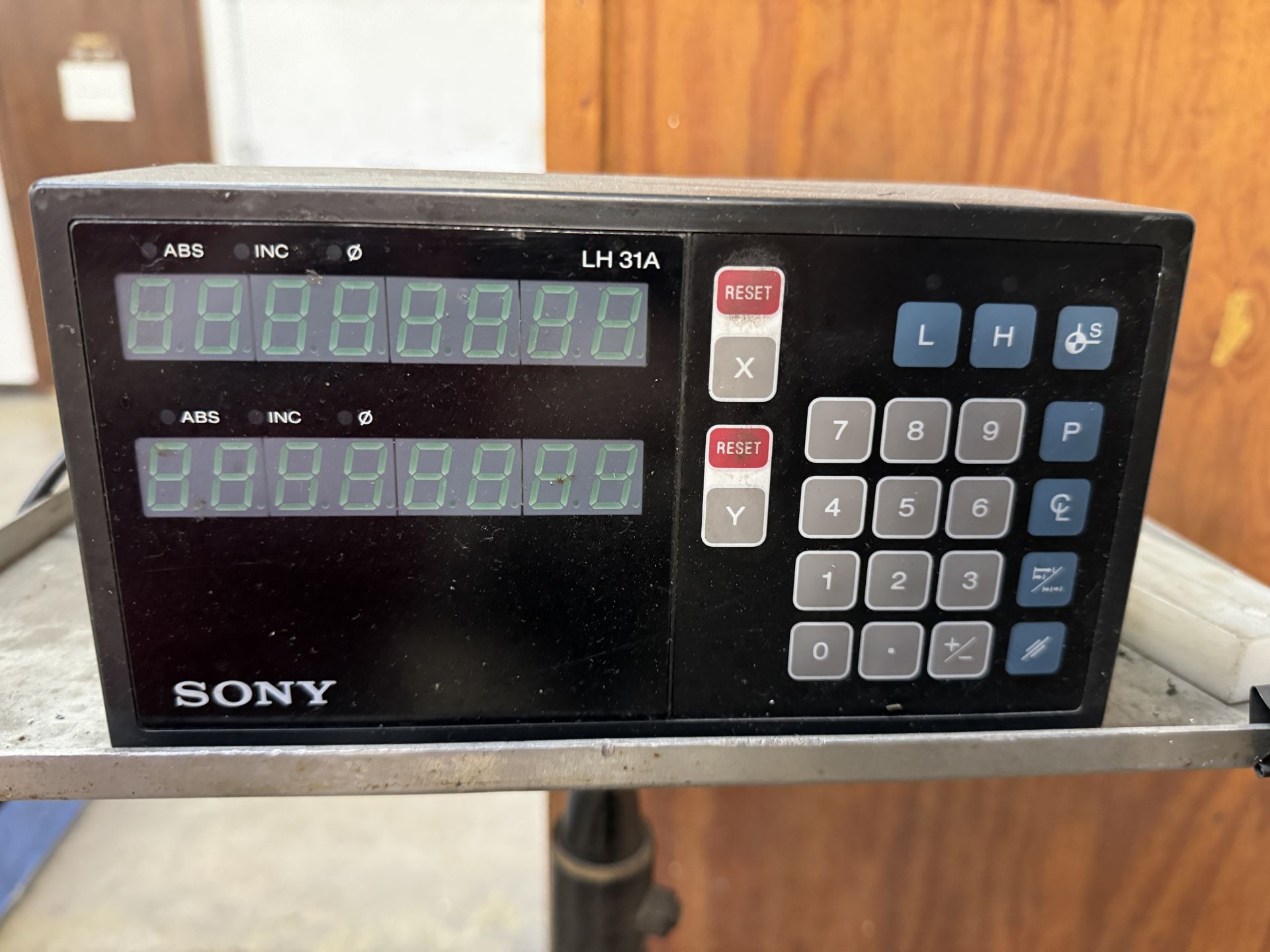 ATLANTIC 4000 SERIES JIG BORING MACHINE WITH SONY LH31A DIGITAL READOUT SERIAL # 4000-448-69 - Image 5 of 5