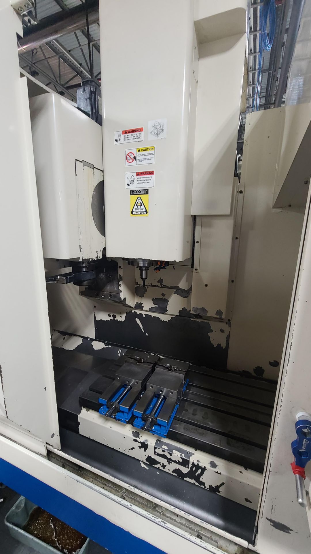 OKUMA MCV3016 VERTICAL MACHINING CENTER; 220/480; 3 PH; 60 HZ; 21.76 KVA; SERIAL # 0037; OKUMA OSP- - Image 2 of 6