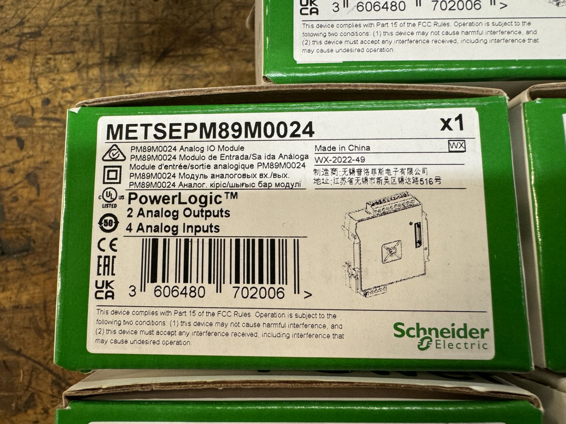 (9) SCHNEIDER POWER LOGIC PM8000 I/O MODULES CAT # METSEPM89M0024 - Image 3 of 3