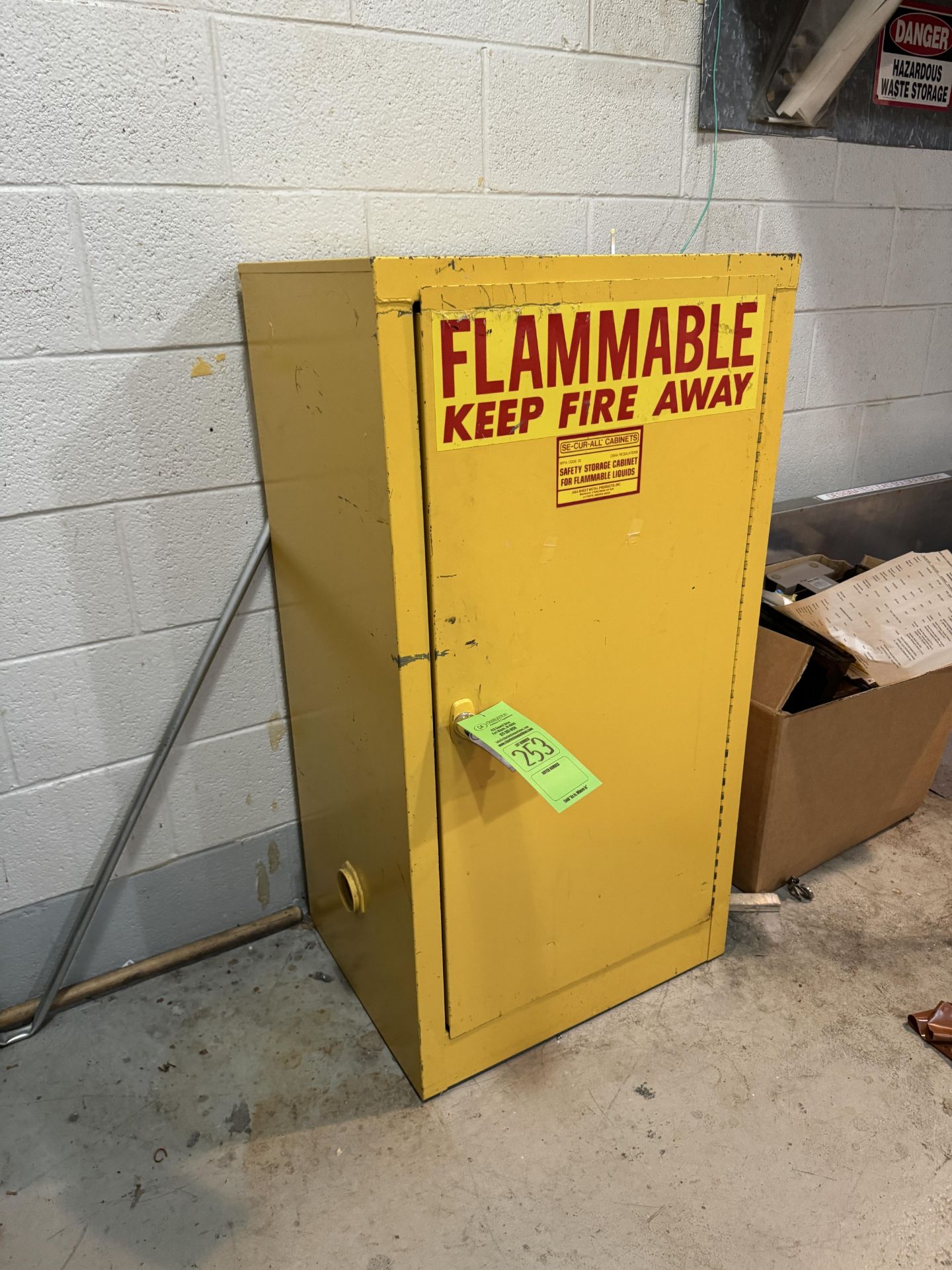SE-CUR-ALL FLAMMABLE CABINET (ZONE 5) - Image 2 of 3