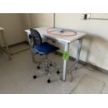 WORKPLATE ESD WORK STATIOJN WITH CHAIR (ZONE 1)