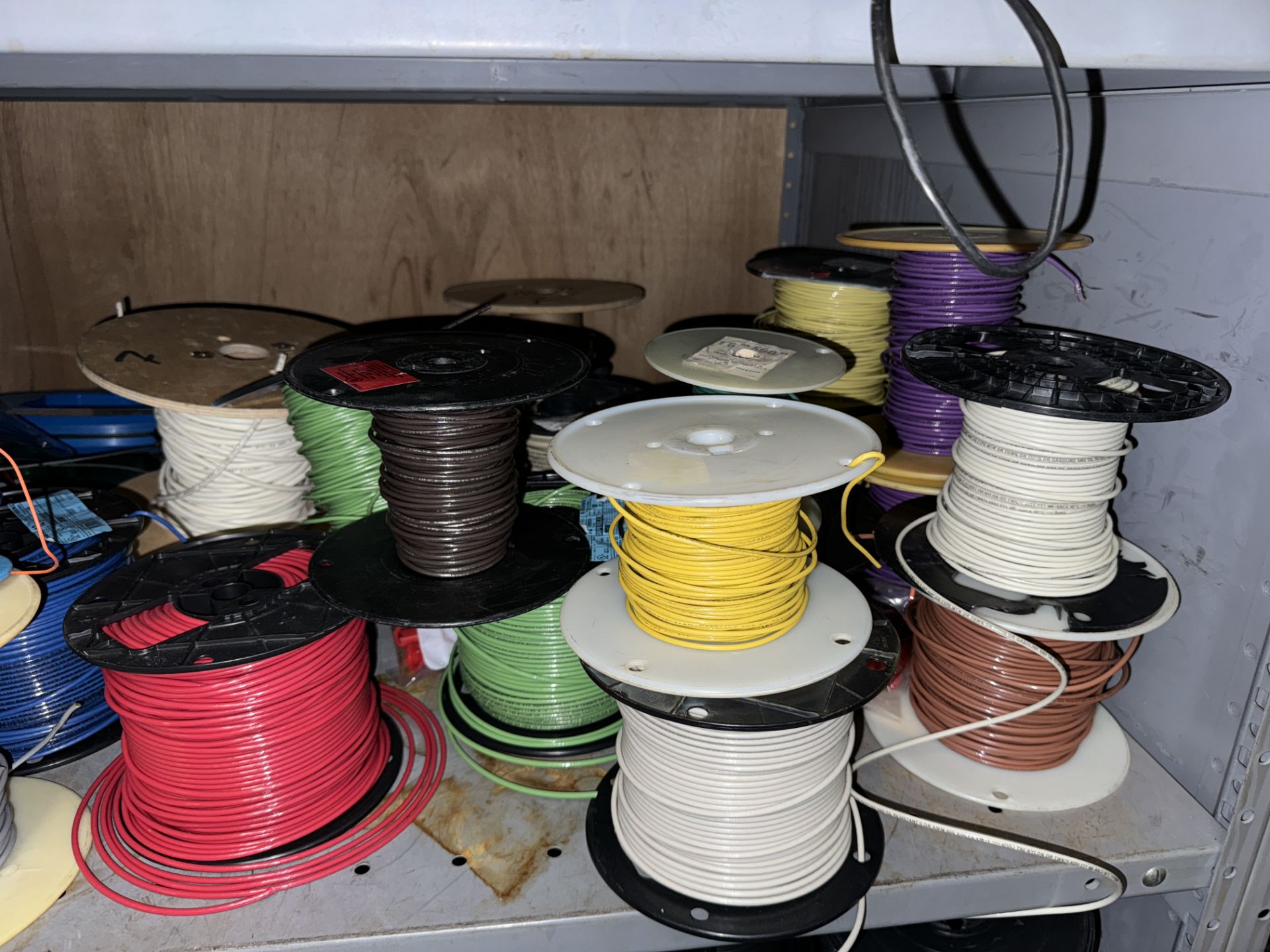 CONTENTS OF RACK: ASSORTED COPPER WIRE (ZONE 5) - Image 4 of 11