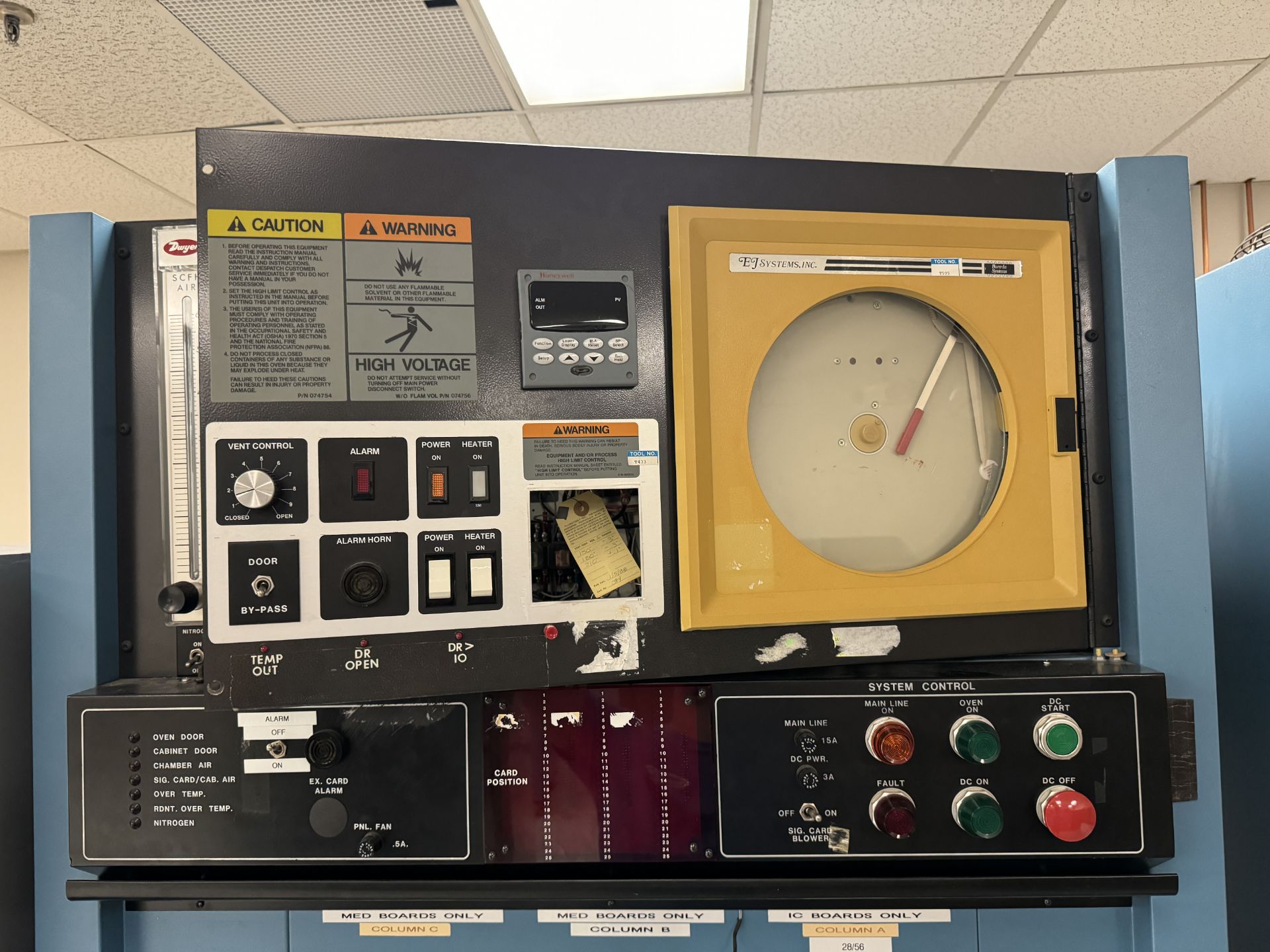 DISPATCH BURN-IN CABINET OVEN WITH EJ SYSTEMS TEST CONTROL INCLUDING ELECTRONIC MEASUREMENTS PCR - Image 2 of 7