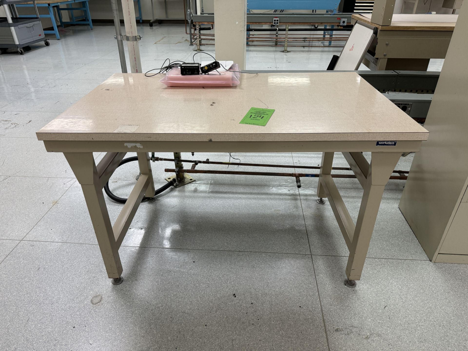 WORK PLACE TABLE (ZONE 3)