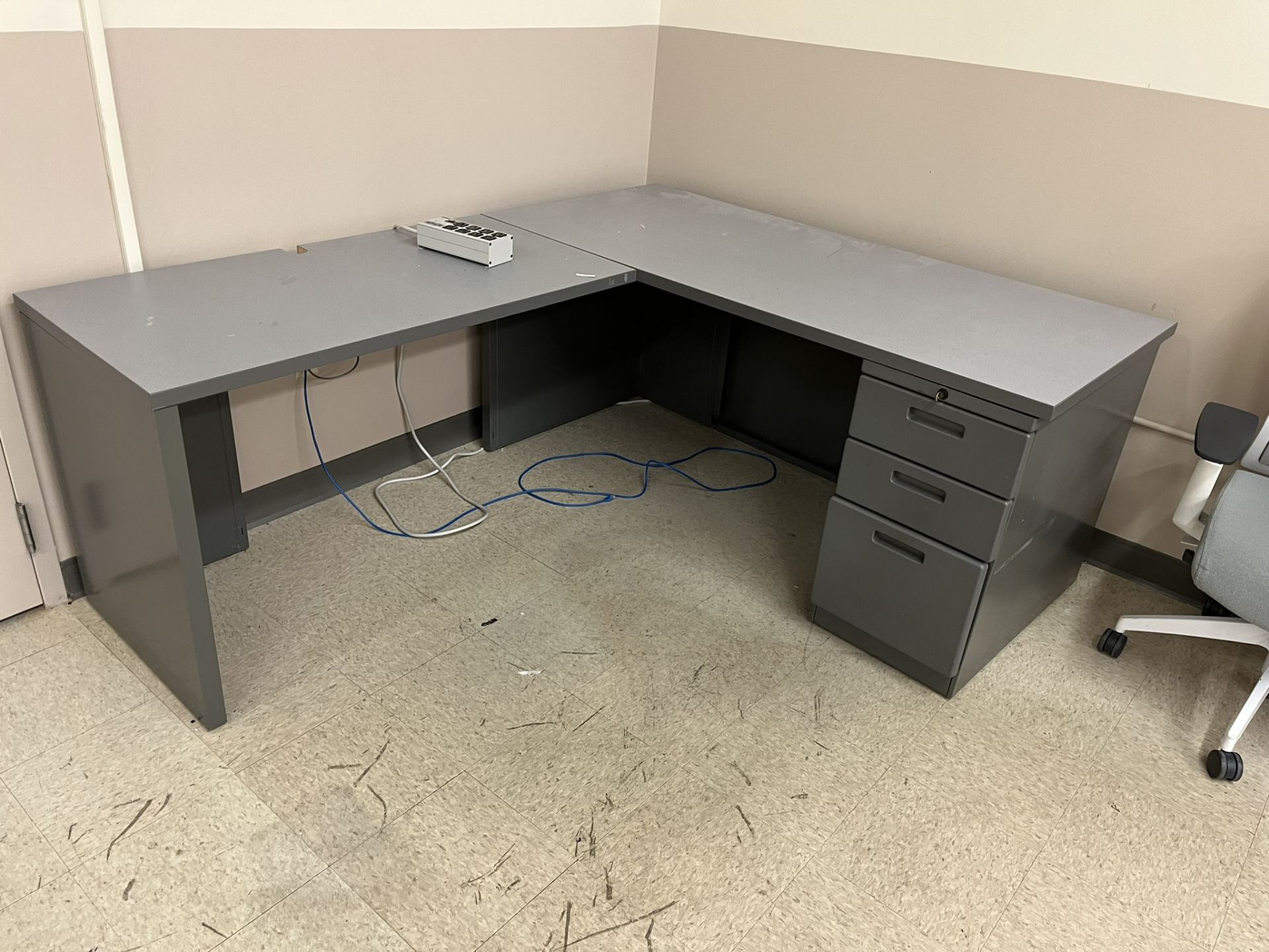 (2) CORNER OFFICE DESKS (ZONE 3) - Image 3 of 3