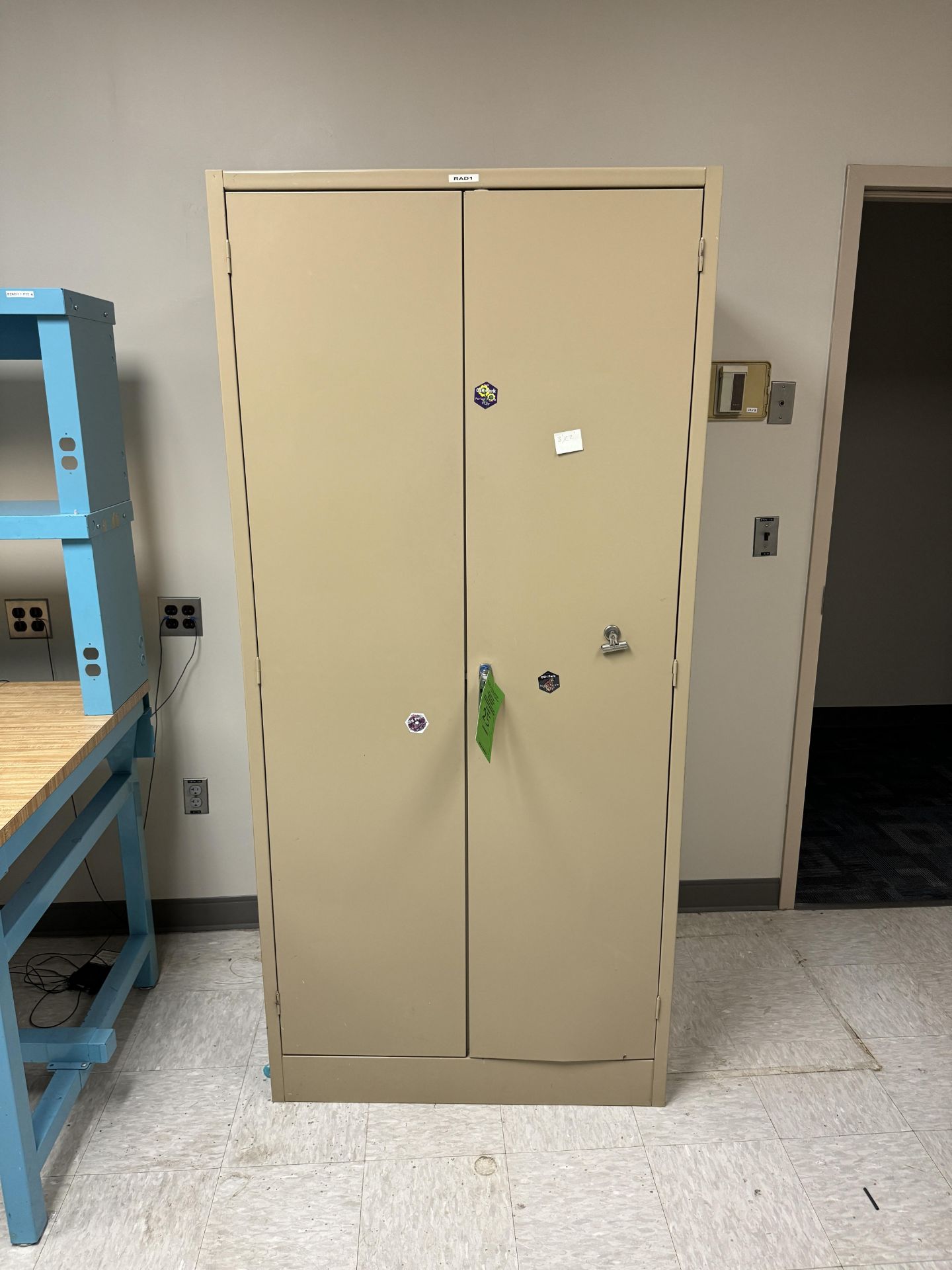 2-DOOR STORAGE CABINET (ZONE 3)