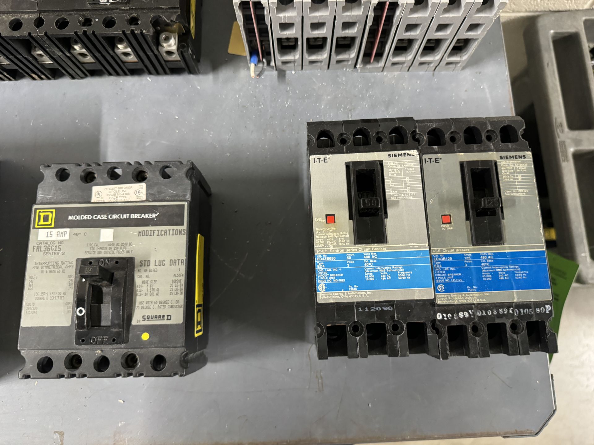 VARIOUS SQUARE D; SIEMENS; WESTINGHOUSE; SENTRON; GOULD CIRCUIT BREAKERS (ZONE 5) - Image 6 of 9