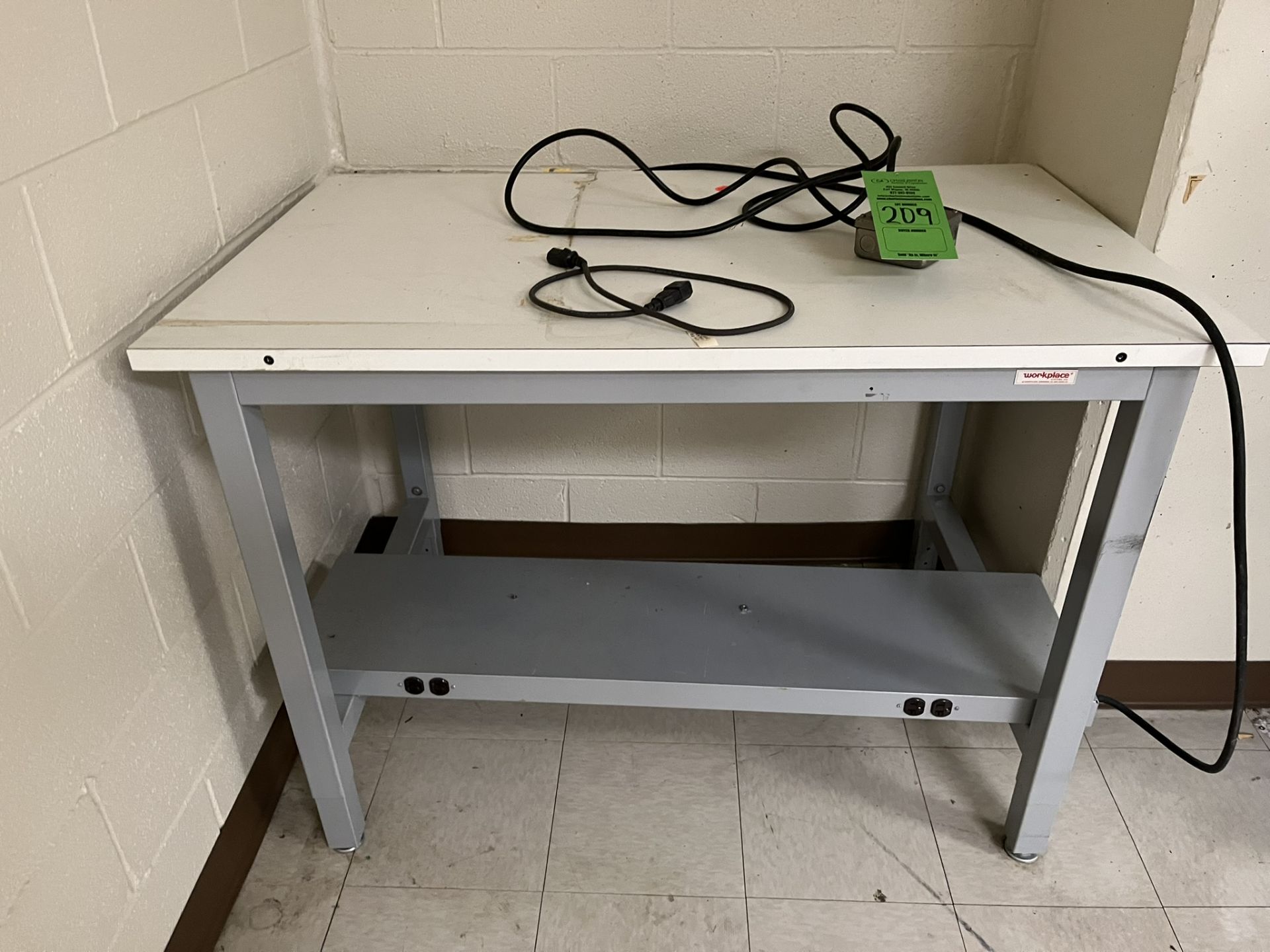 WORK PLACE TABLE (ZONE 5)