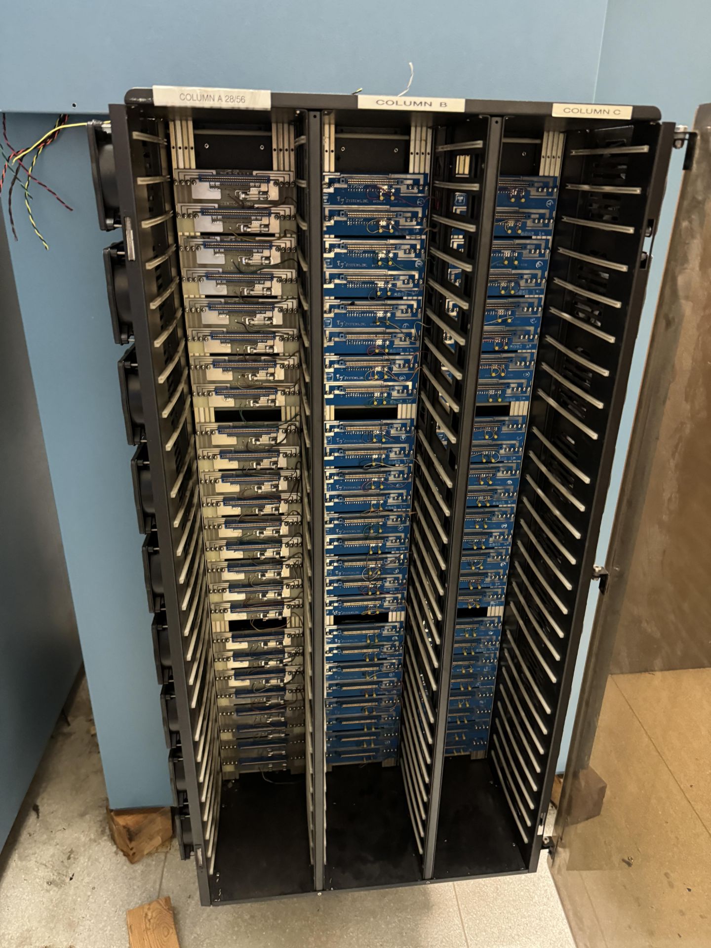 DISPATCH BURN-IN CABINET OVEN WITH EJ SYSTEMS TEST CONTROL INCLUDING ELECTRONIC MEASUREMENTS PCR - Image 7 of 7