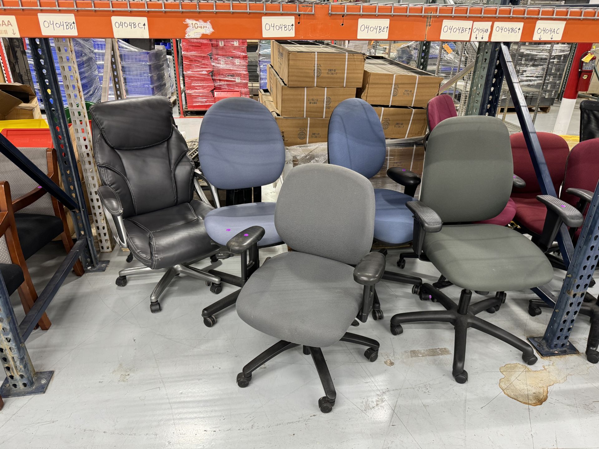 (7) OFFICE CHAIRS