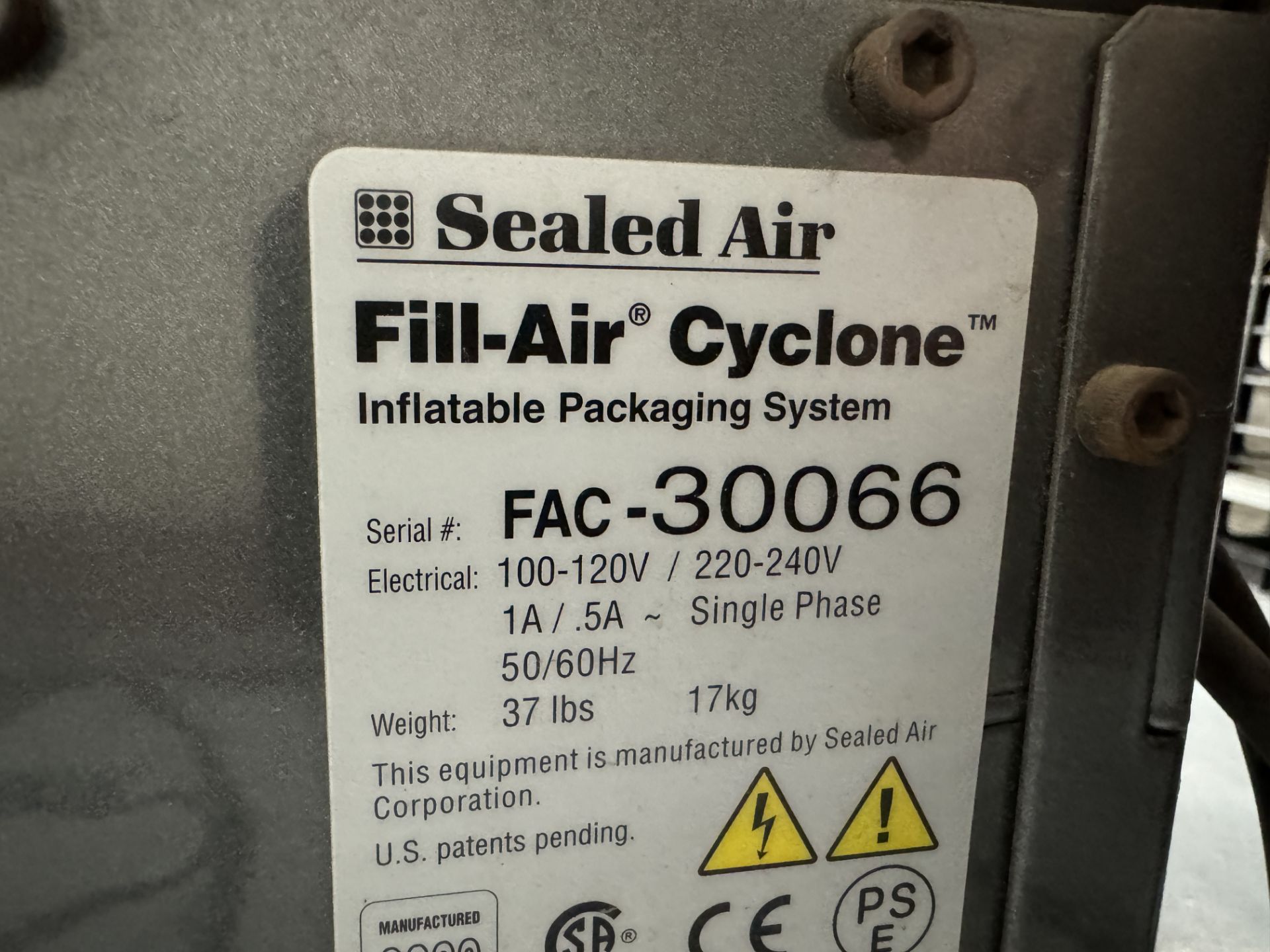 SEALED AIR FILL-AIR CYCLONE INFLATABLE PACKAGING SYSTEM - Image 2 of 2