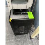 WOLVERINE SD9520 PAPER SHREDDER (PICK UP JULY 9-12)