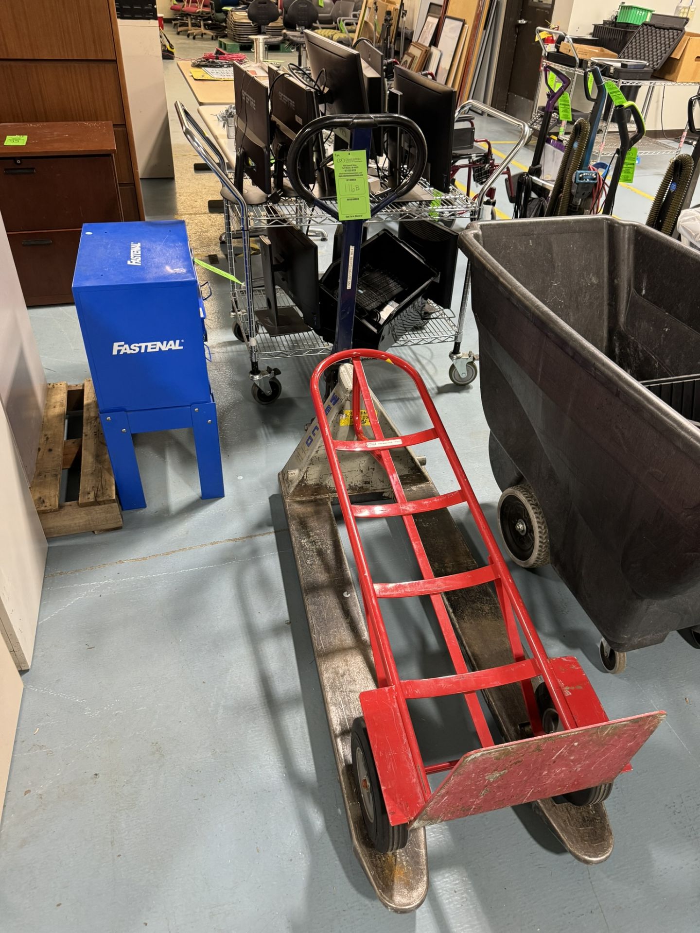 WESCO PALLET JACK; 2 WHEEL CART