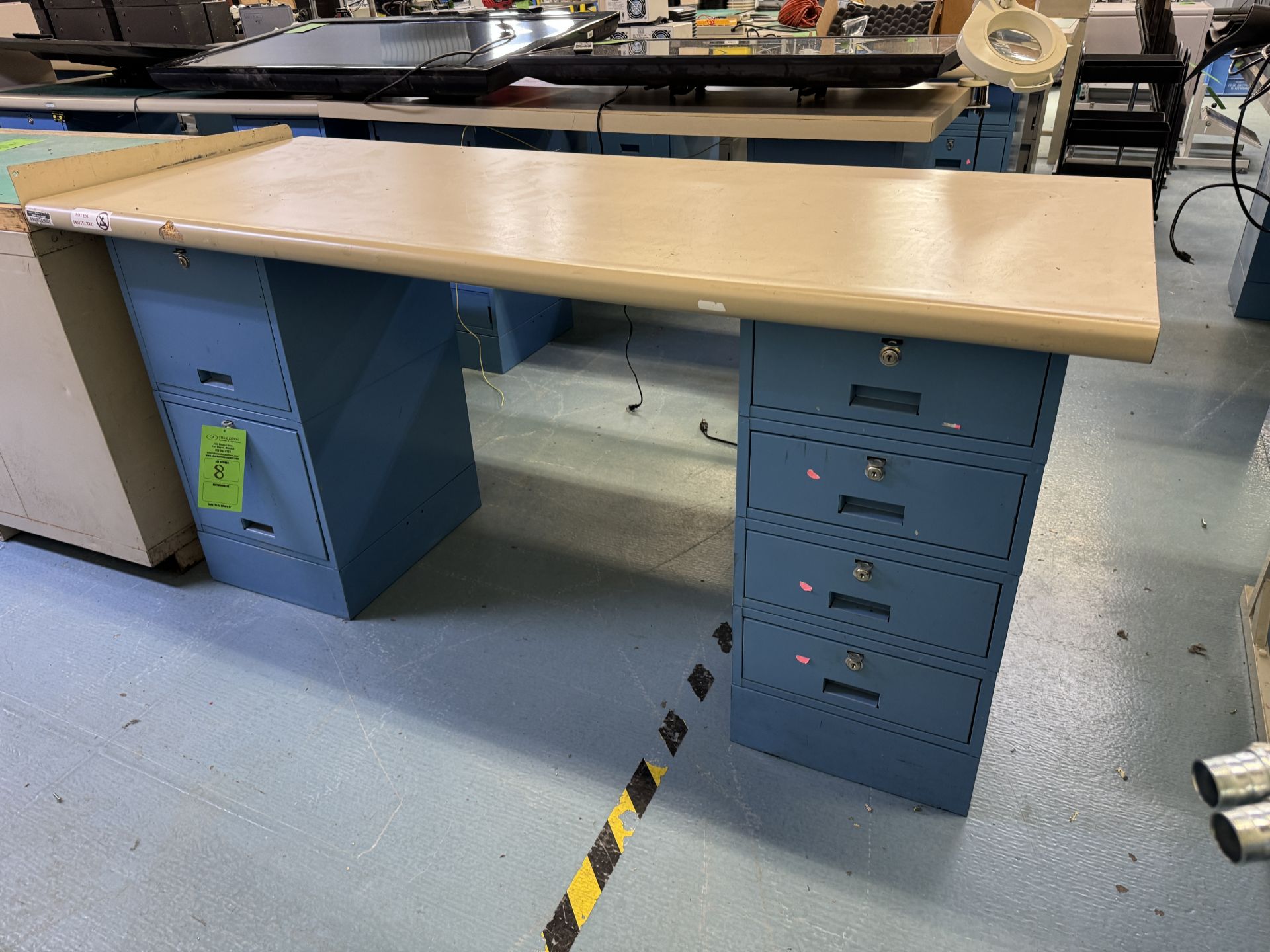WORK TABLE WITH DRAWERS - Bild 2 aus 2