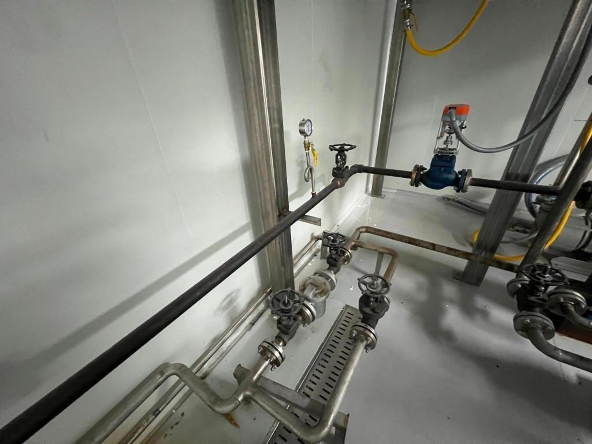 1- Gelatin Reactor 800L No Mezzanine - Image 13 of 15