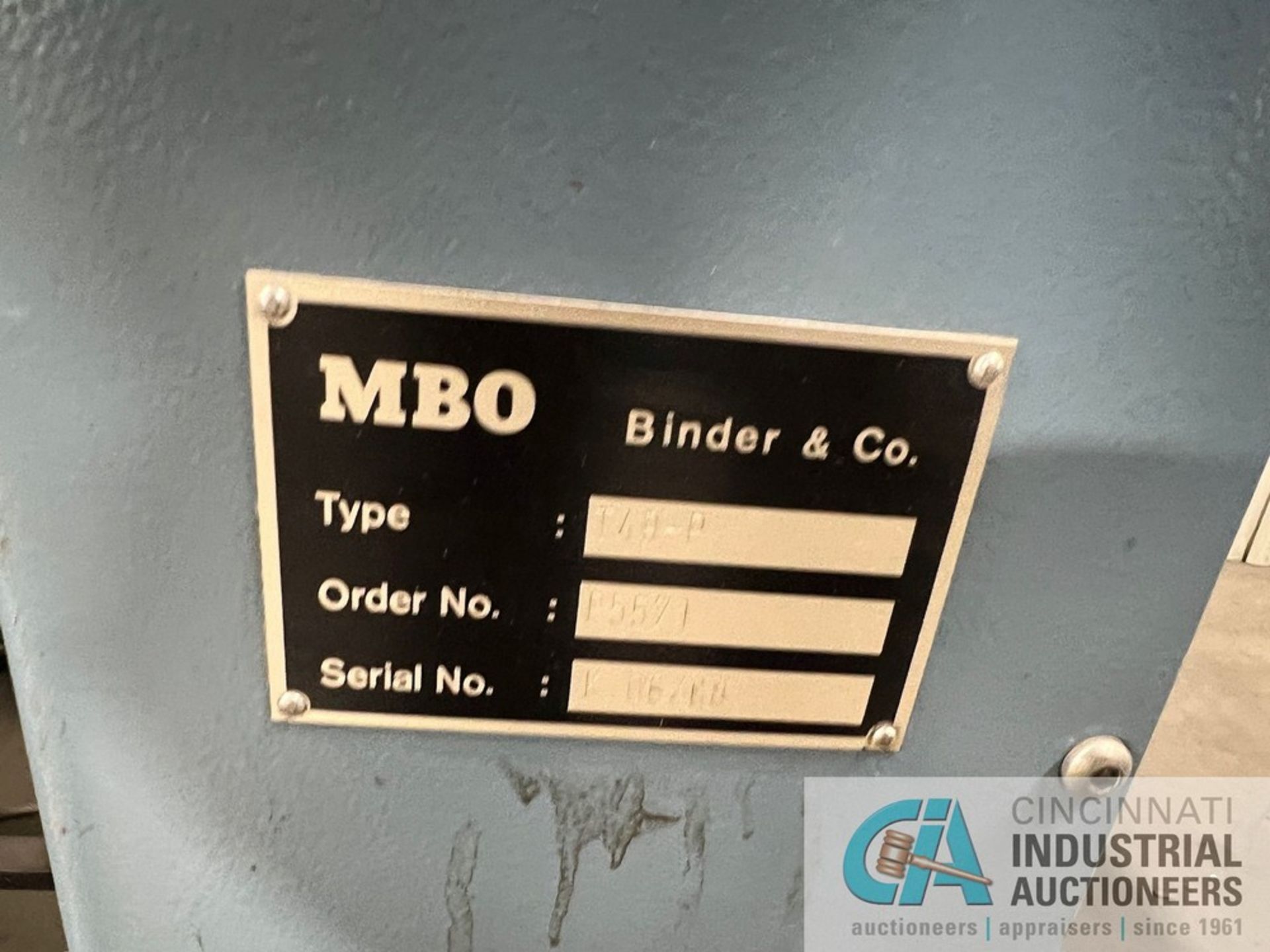 19" X 26" MBO MODEL T49 PILE FEED 4-PLATE MAIN UNIT ONLY; S/N K.06/68 **For convenience, the loading - Image 6 of 10