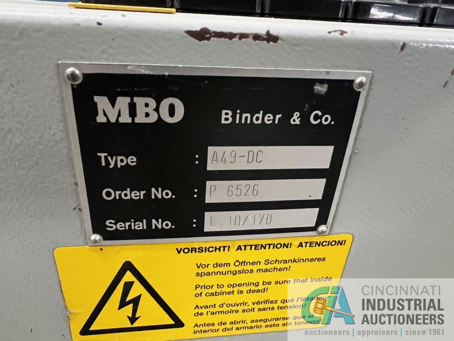 19" X 26" MBO MODEL T49 PILE FEED 4-PLATE MAIN UNIT ONLY; S/N K.06/68 **For convenience, the loading - Image 8 of 10