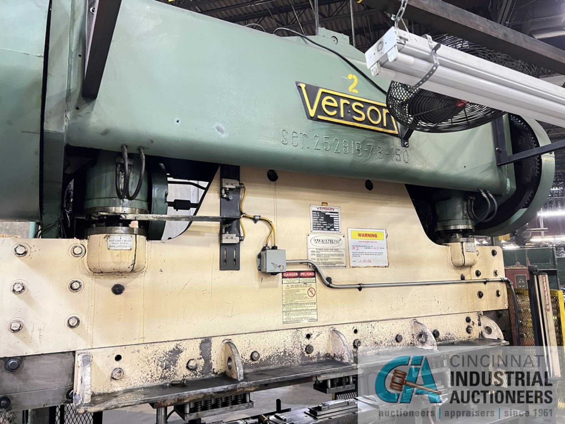 150 TON X 120" VERSON MODEL B-78-150 MECHANICAL PRESS BRAKE WITH REMOVEABLE FLANGES TO BED AND - Image 5 of 18